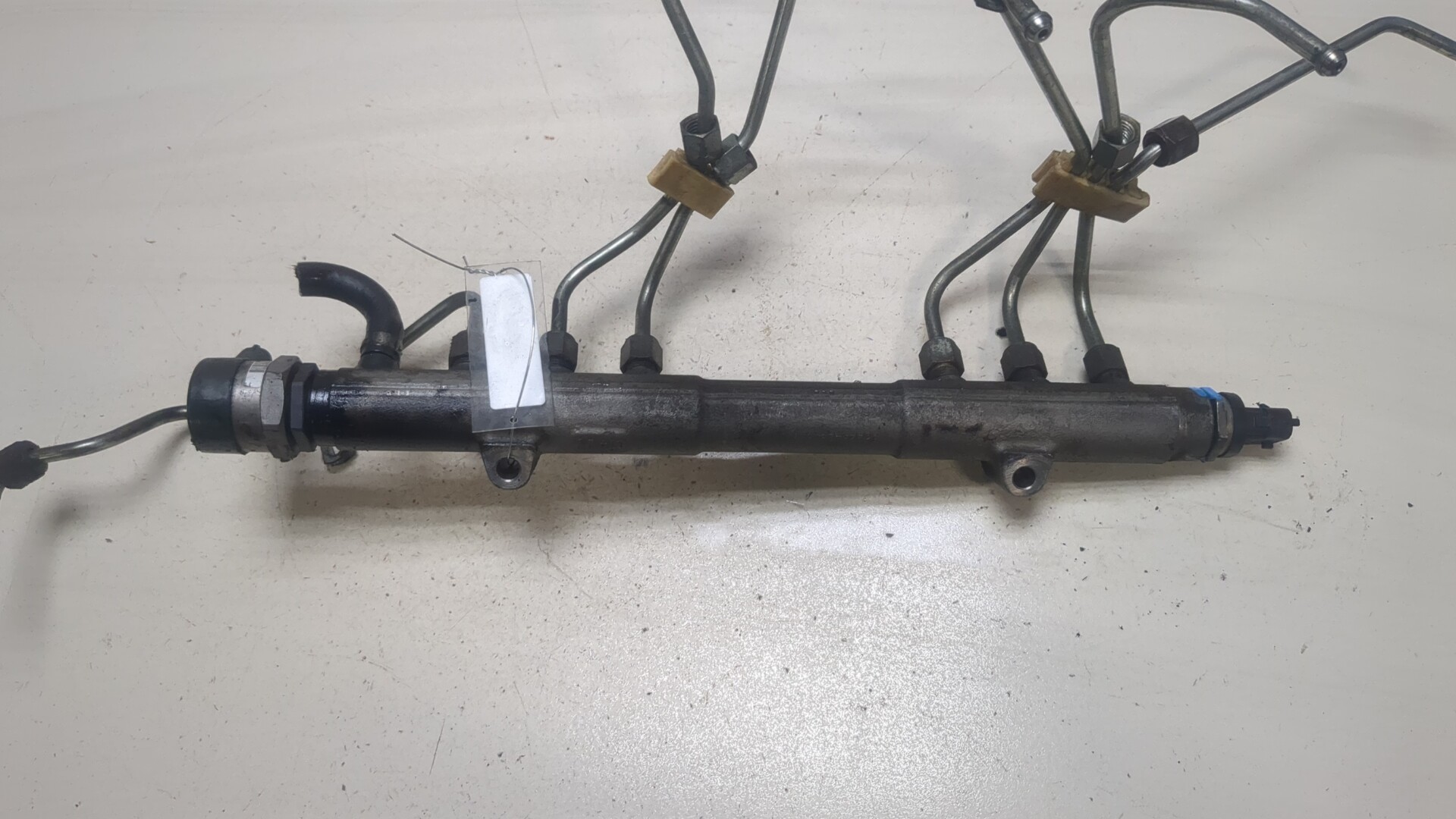 Рейка топливная (рампа)