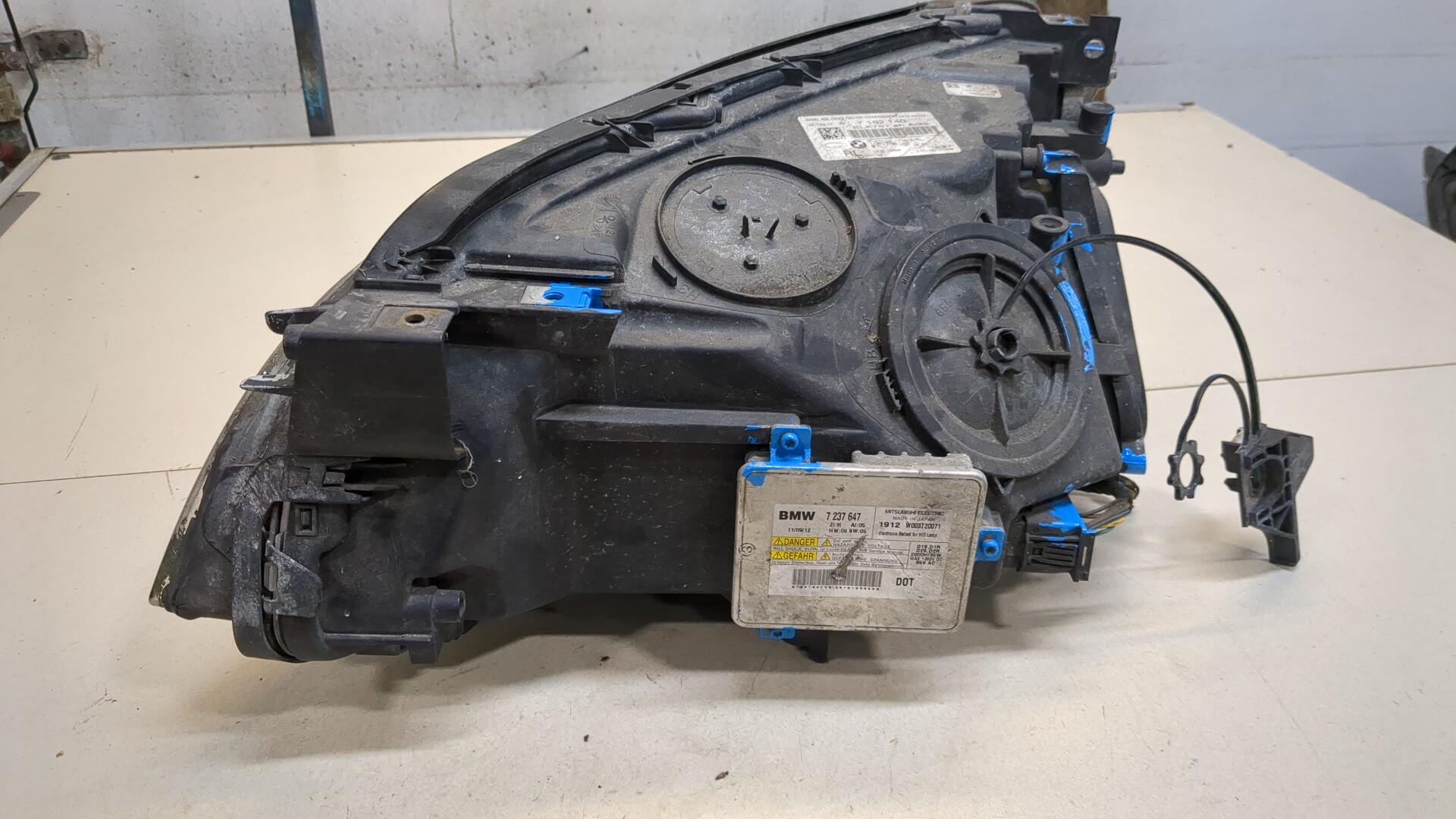 Фара правая