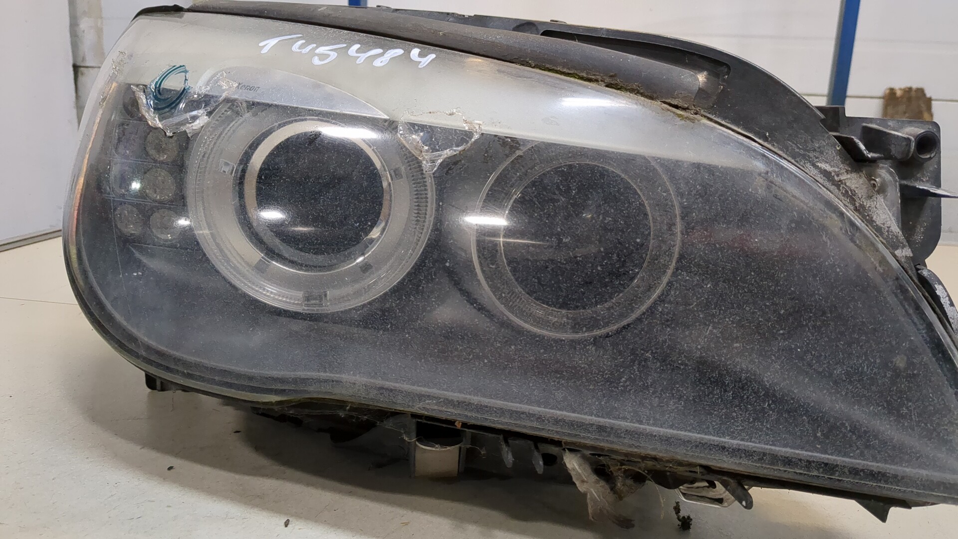 Фара правая