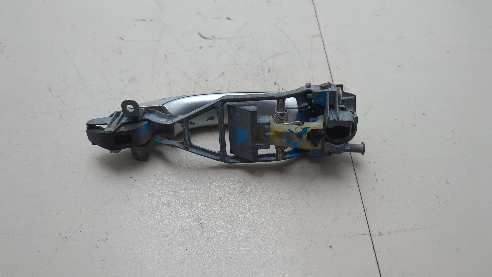 Ручка двери наружная