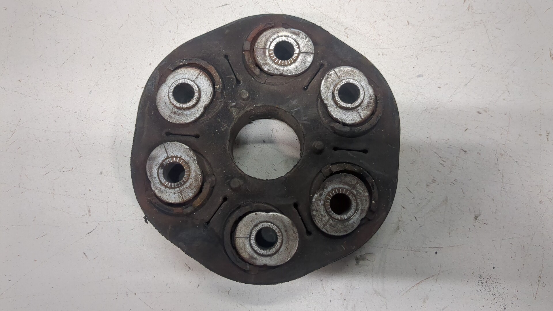 Муфта эластичная карданного вала