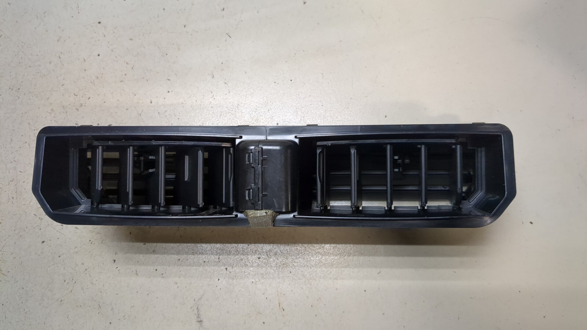 Дефлектор воздушный