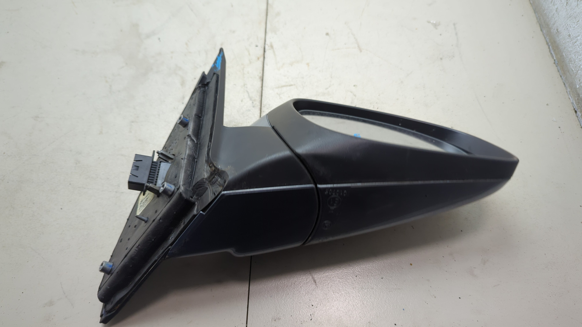 Зеркало правое электрическое