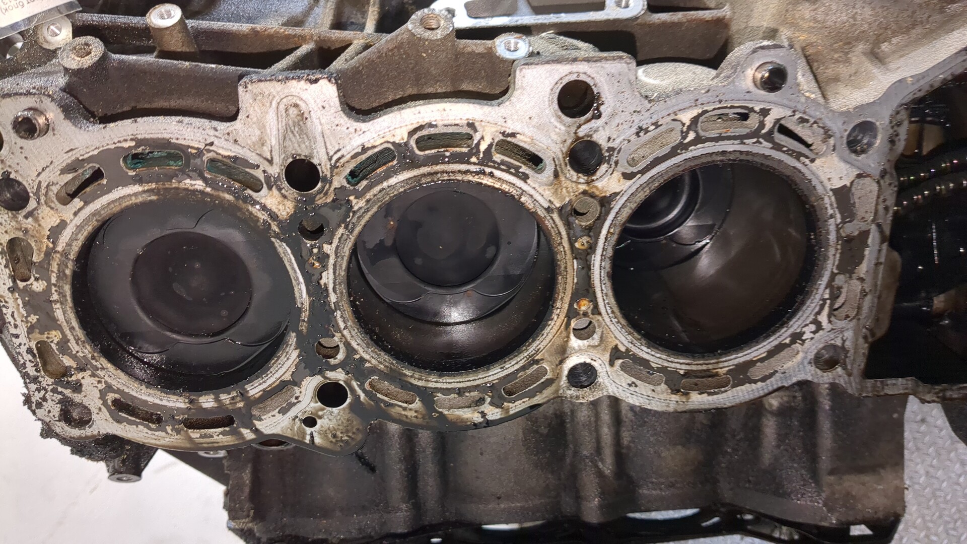 AP-0015672210 AP-0015672210