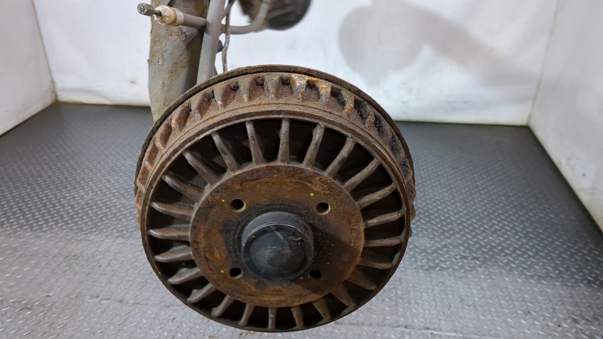 Балка задняя