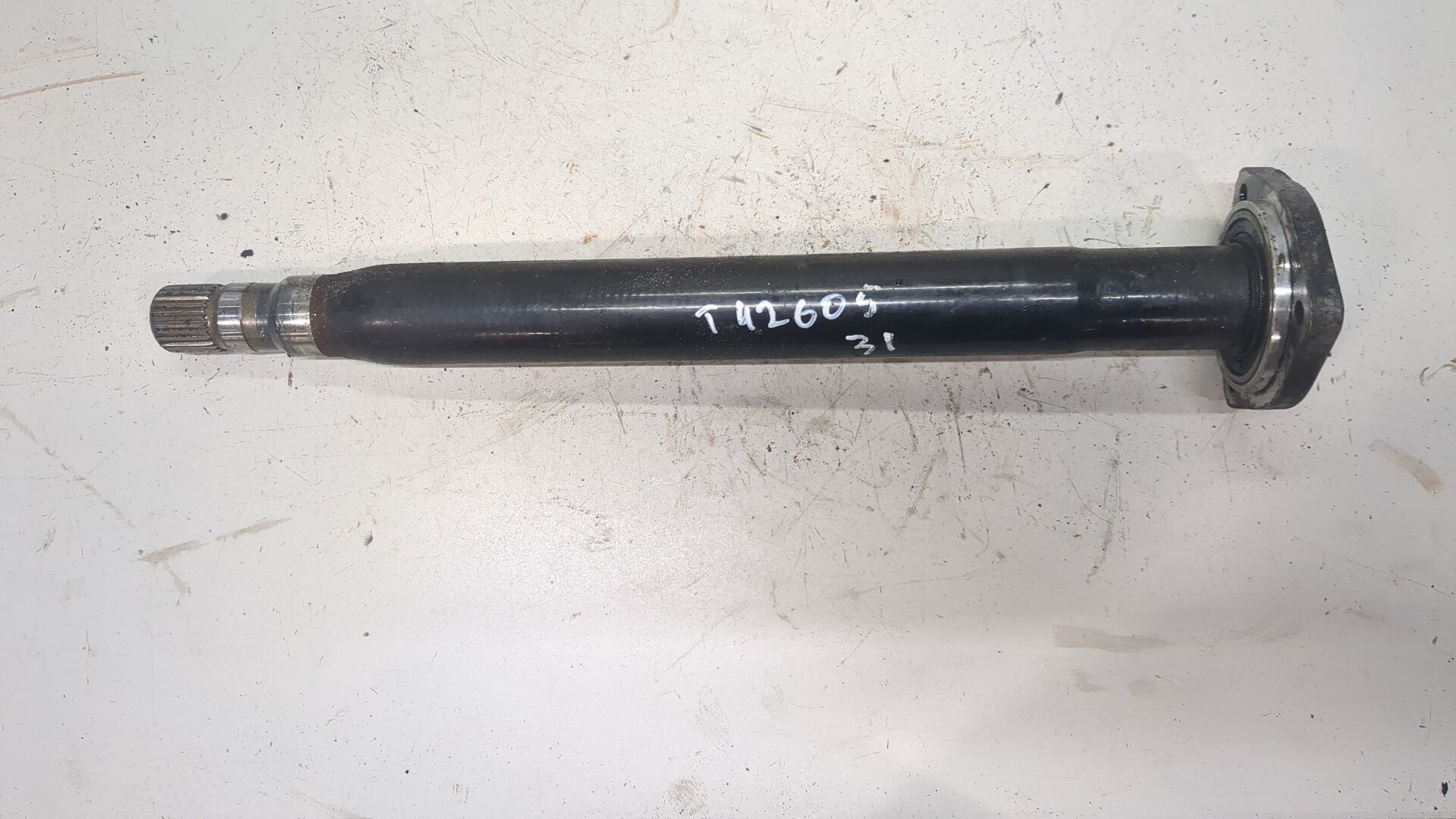 Полуось передняя правая