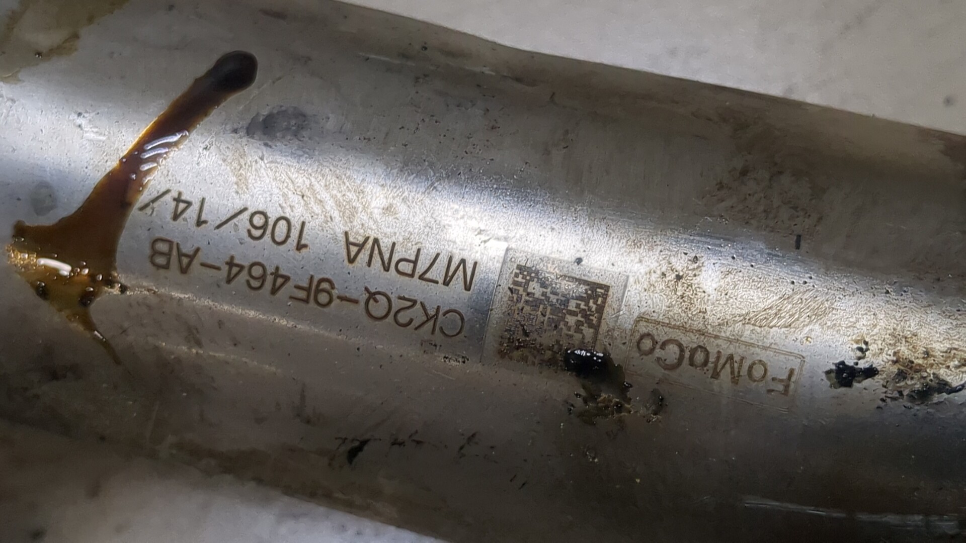 Тройник вентиляции картерных газов