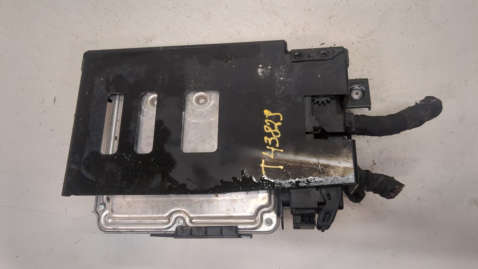 Блок управления двигателем