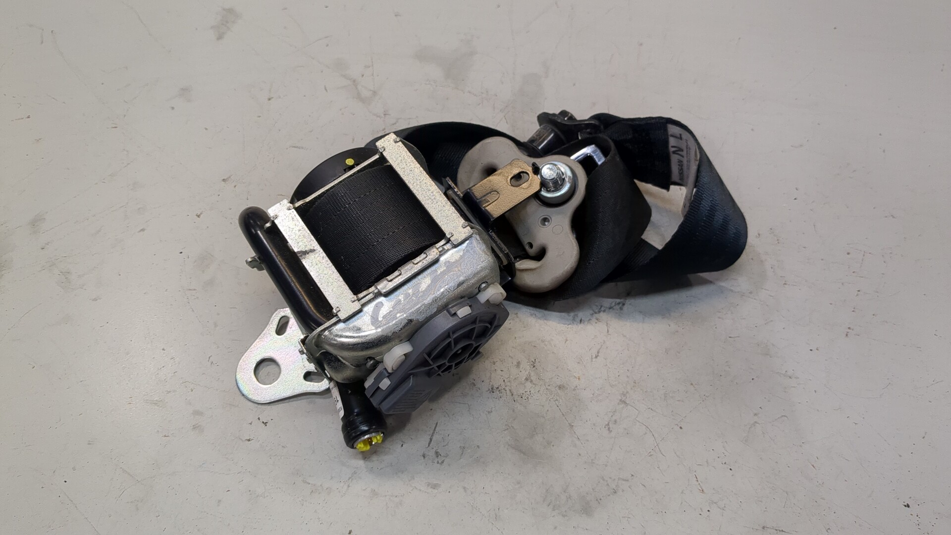 Ремень безопасности