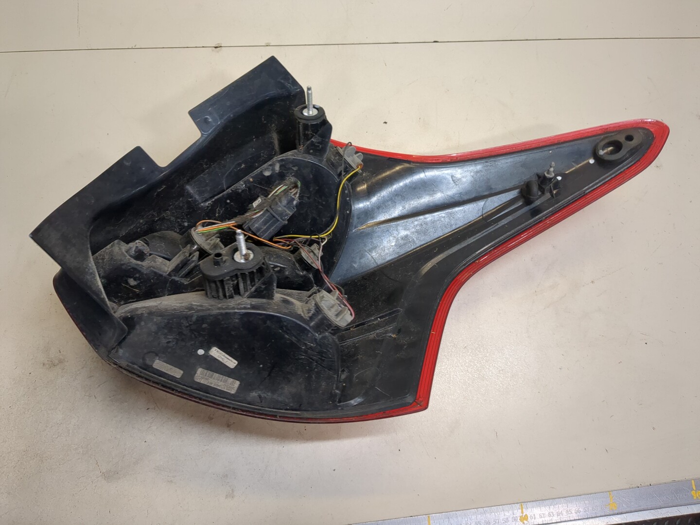 Фонарь задний левый