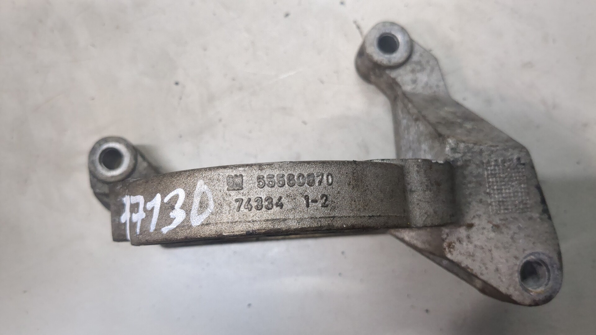 Кронштейн КПП