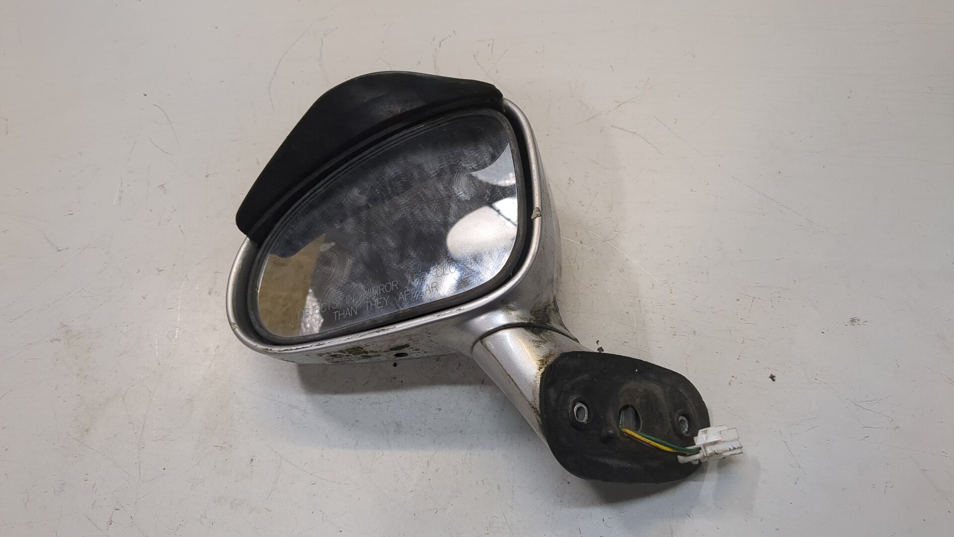 Зеркало левое электрическое