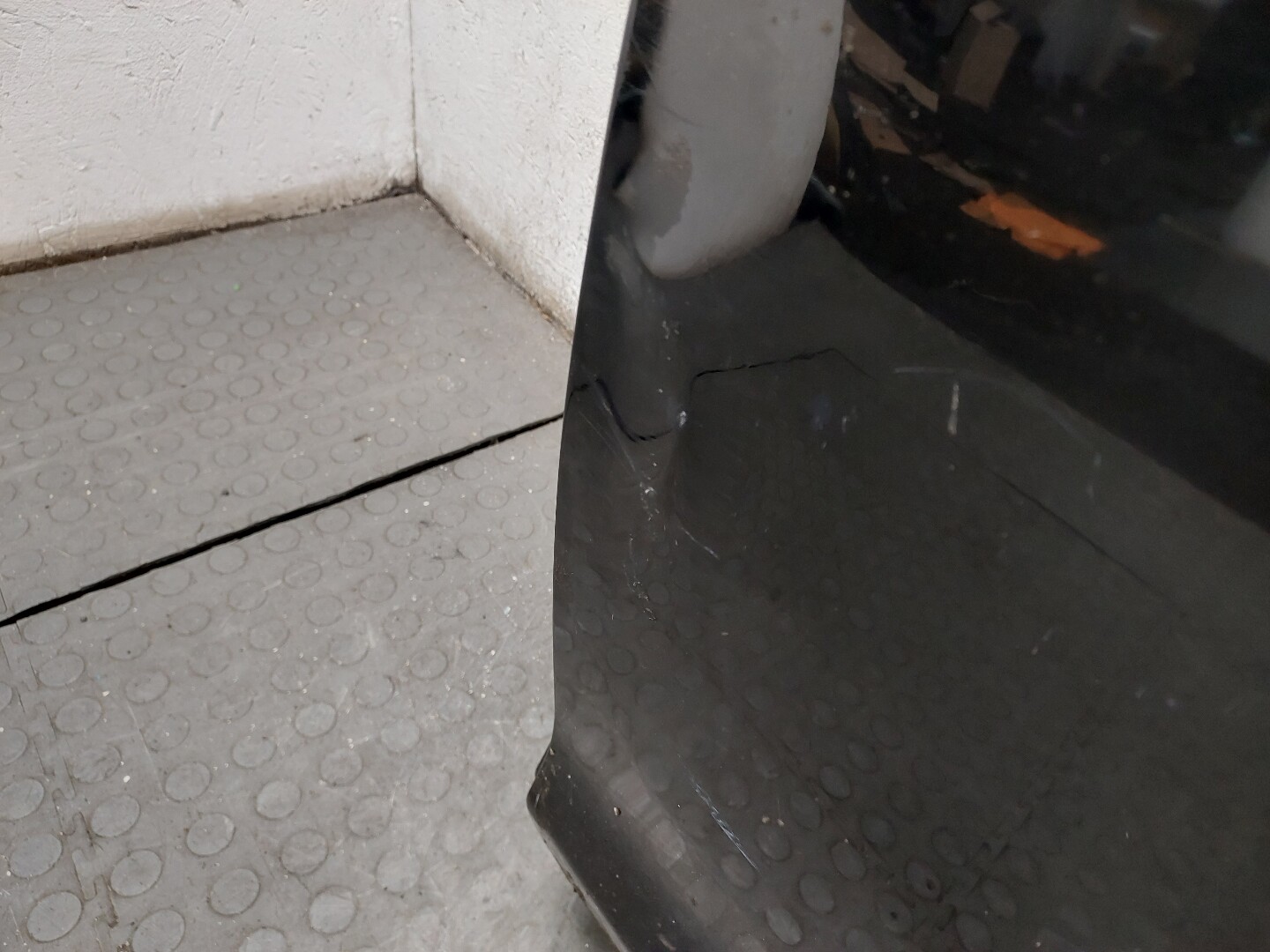 Дверь задняя левая