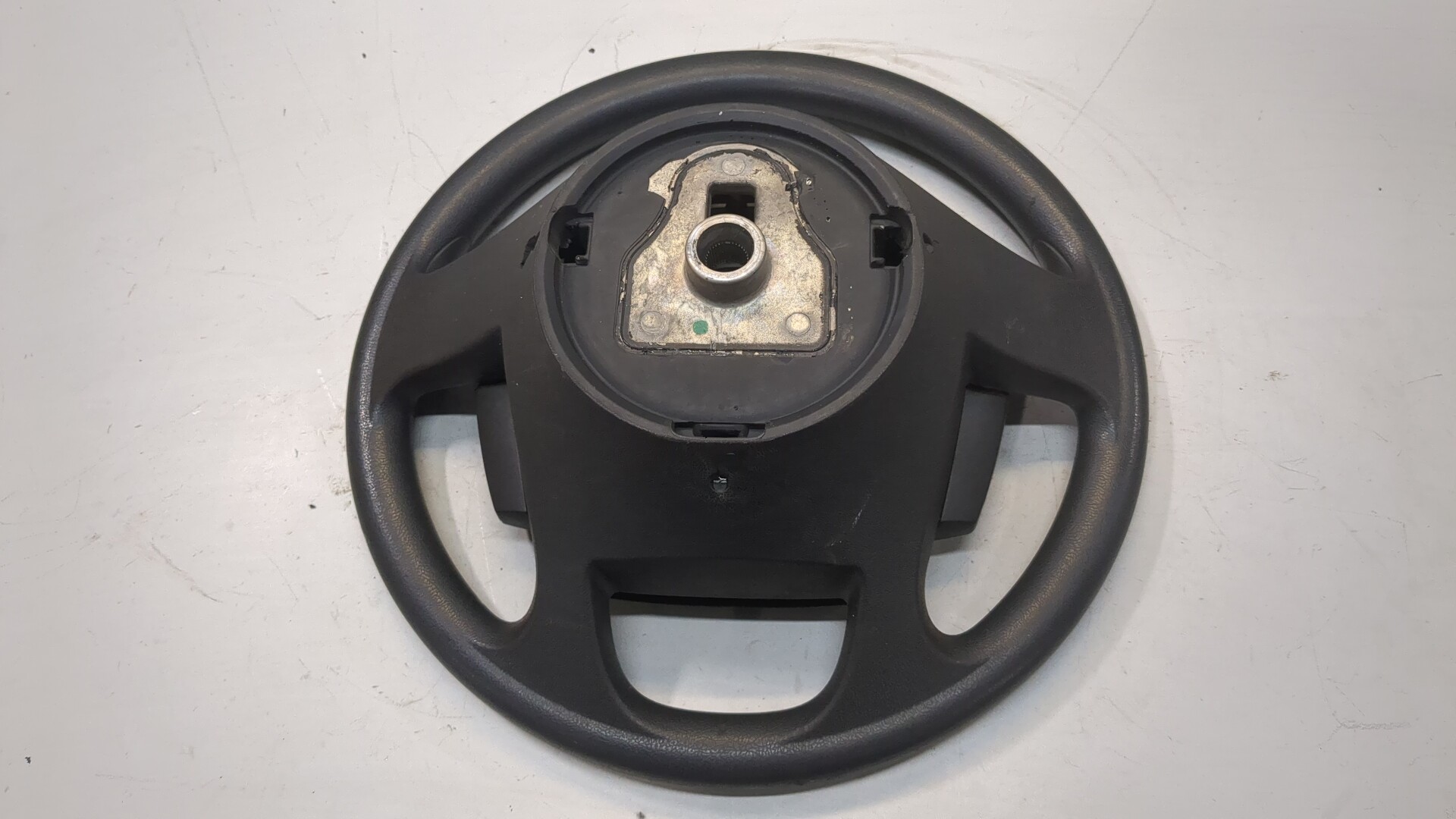 Рулевое колесо (руль)