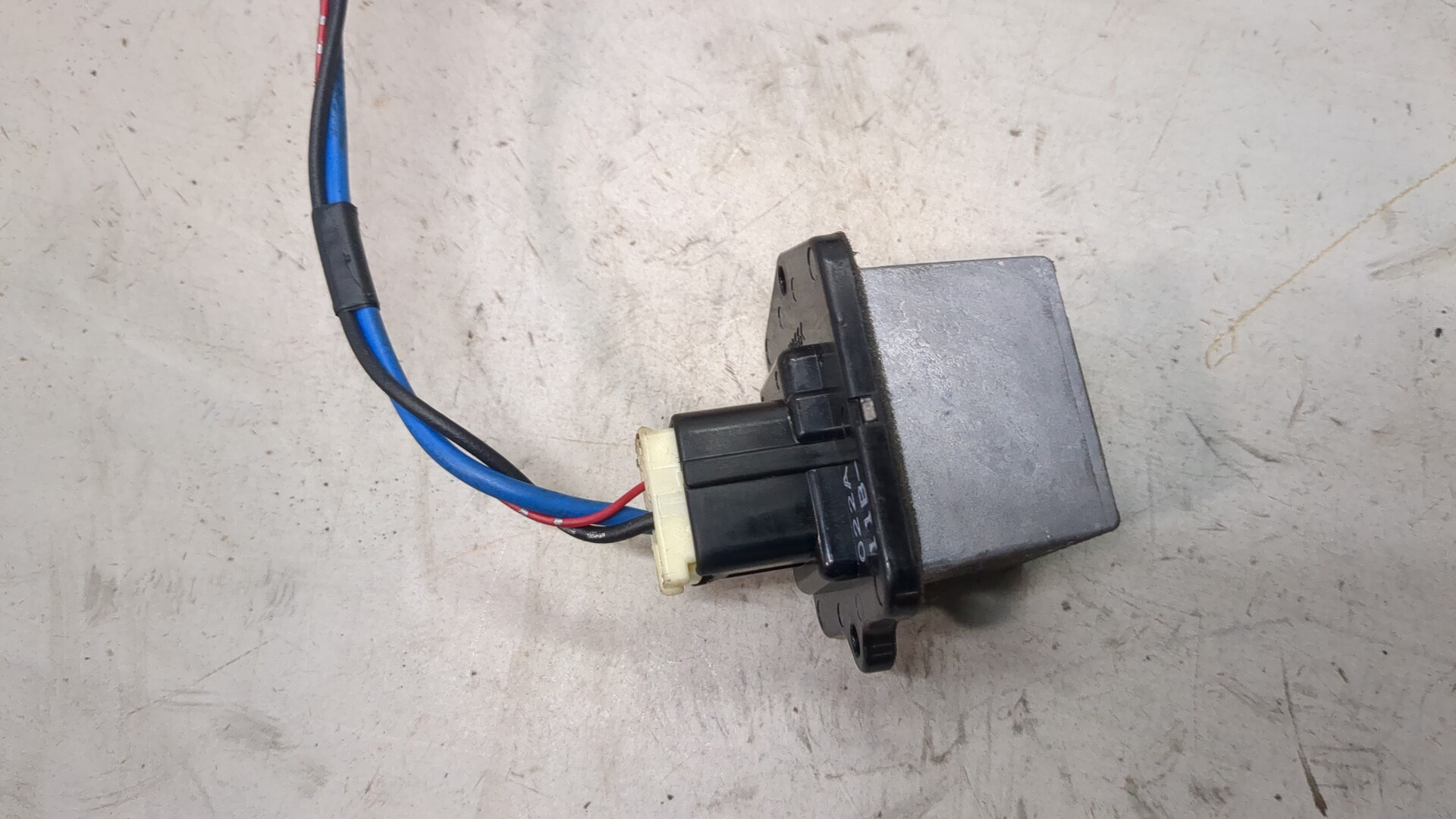 Резистор отопителя