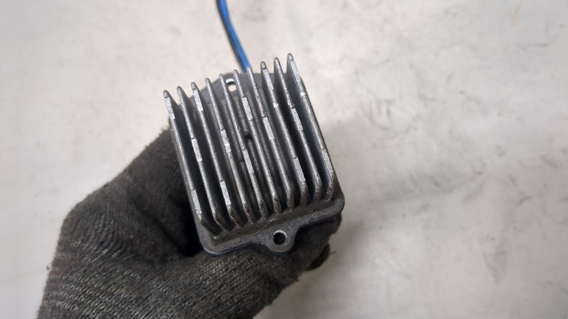 Резистор отопителя