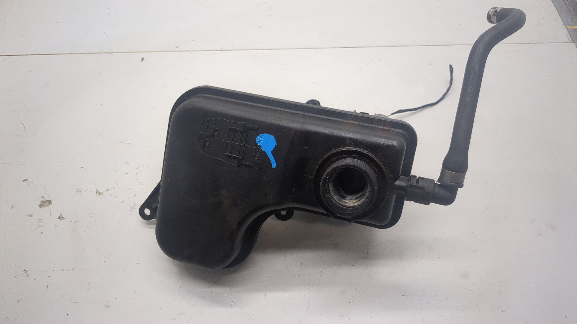 Бачок расширительный