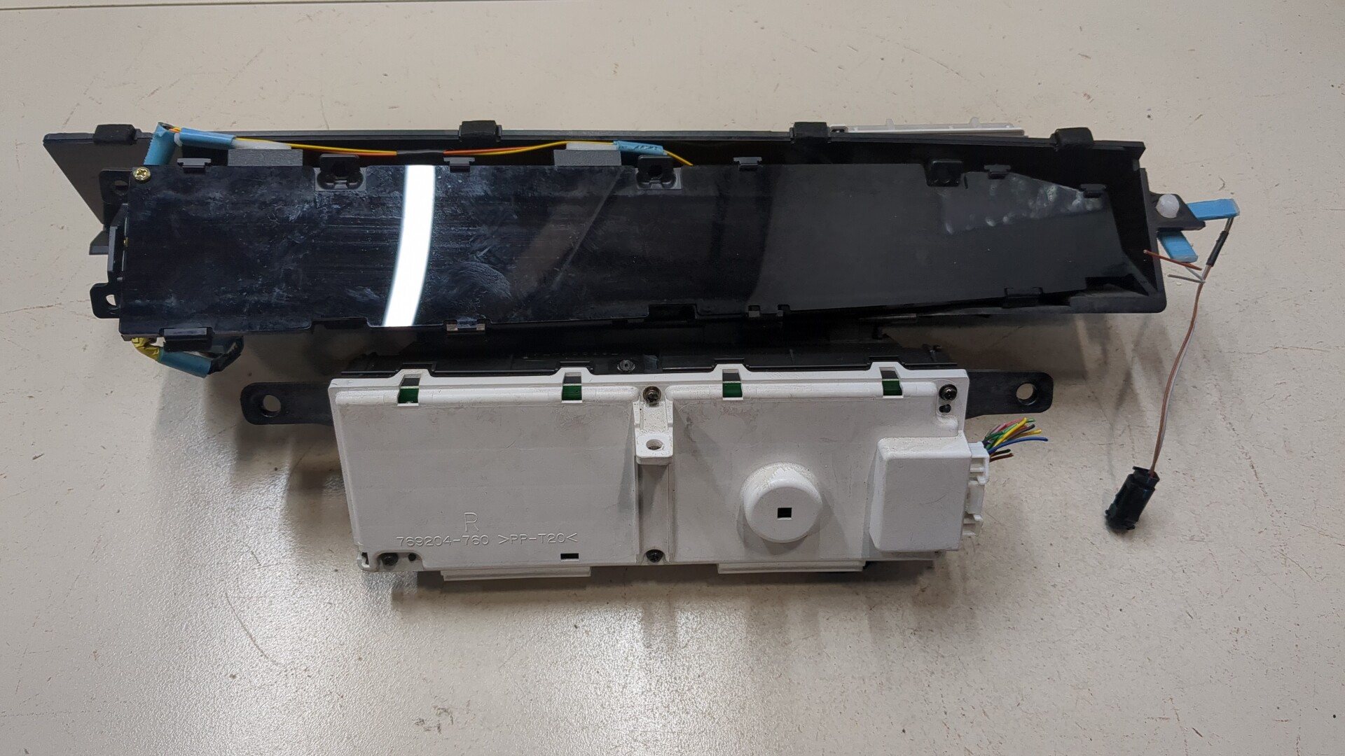 Панель приборов