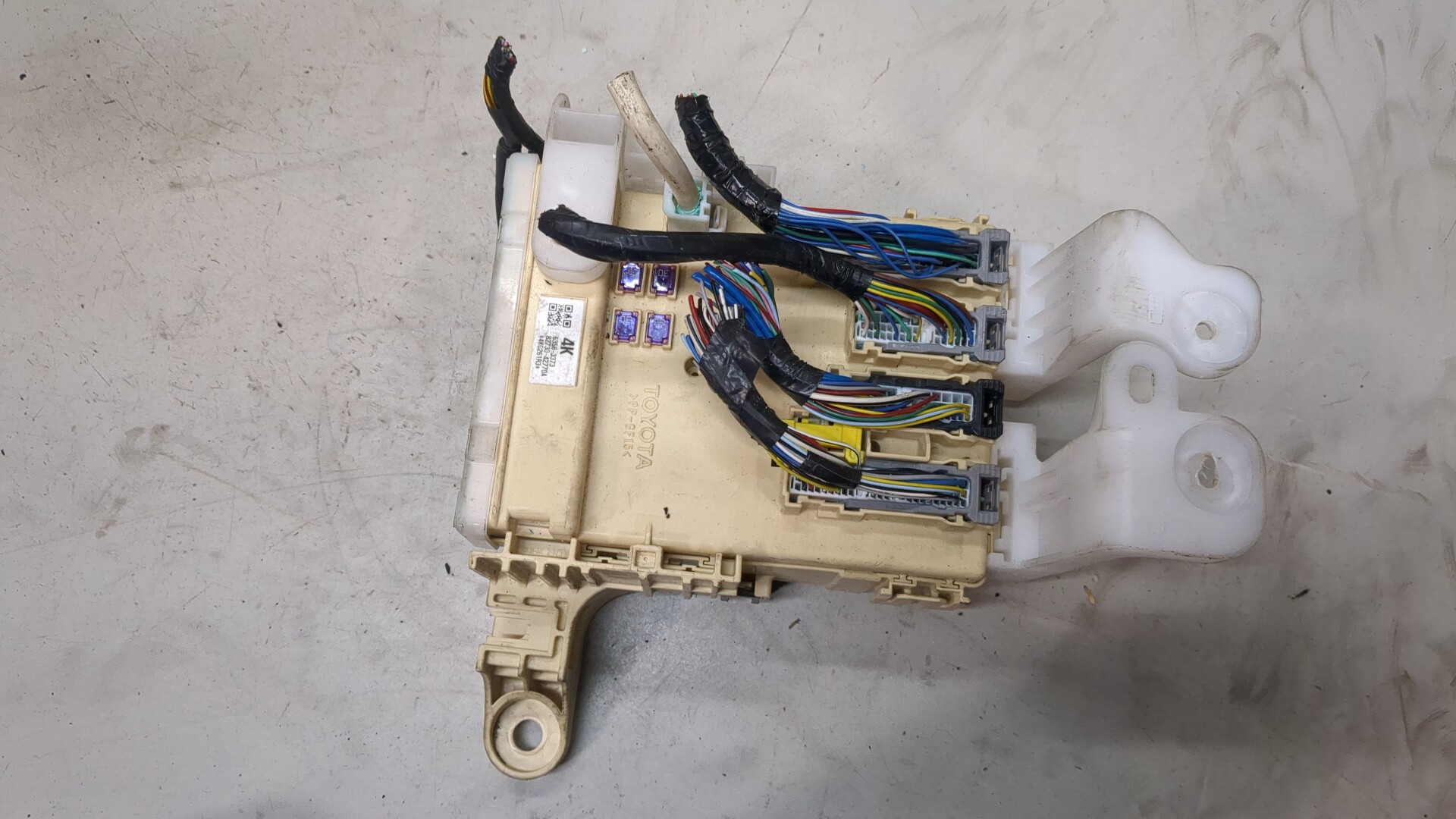 Блок предохранителей