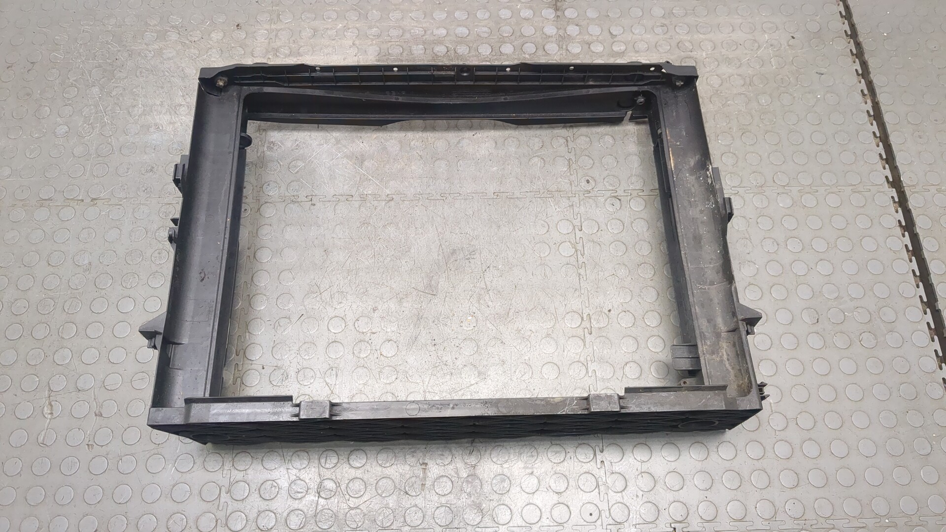 Диффузор вентилятора