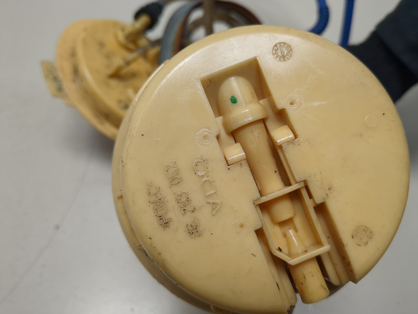 Насос топливный электрический