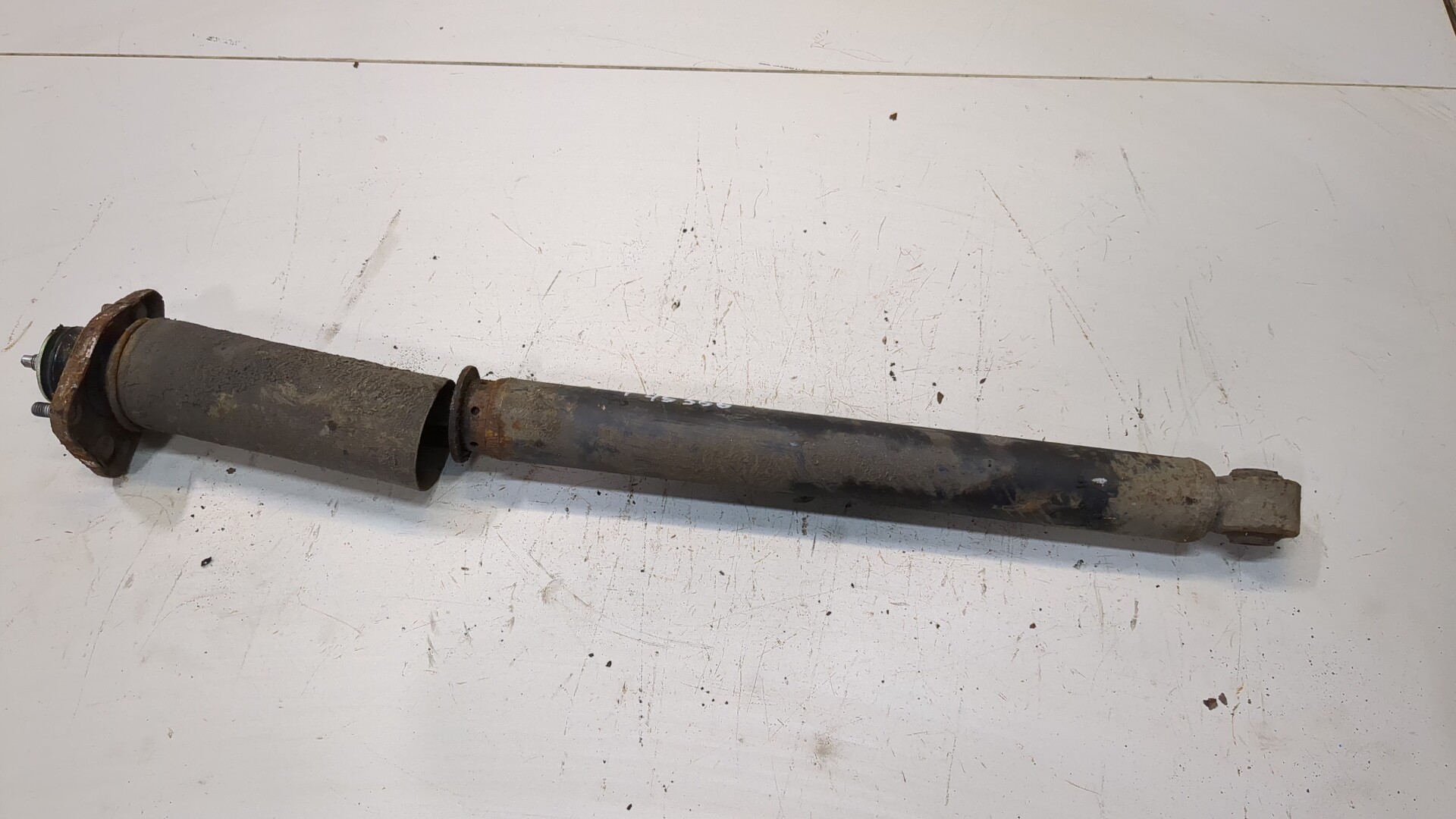 Амортизатор задний (стойка)