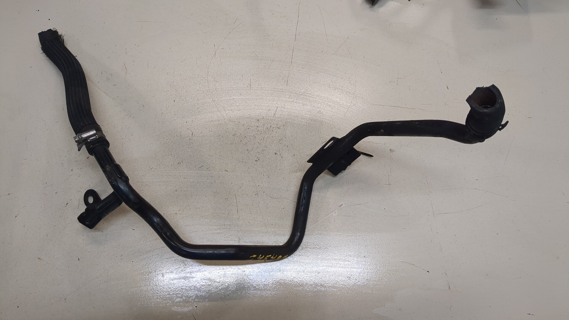 Шланг системы охлаждения