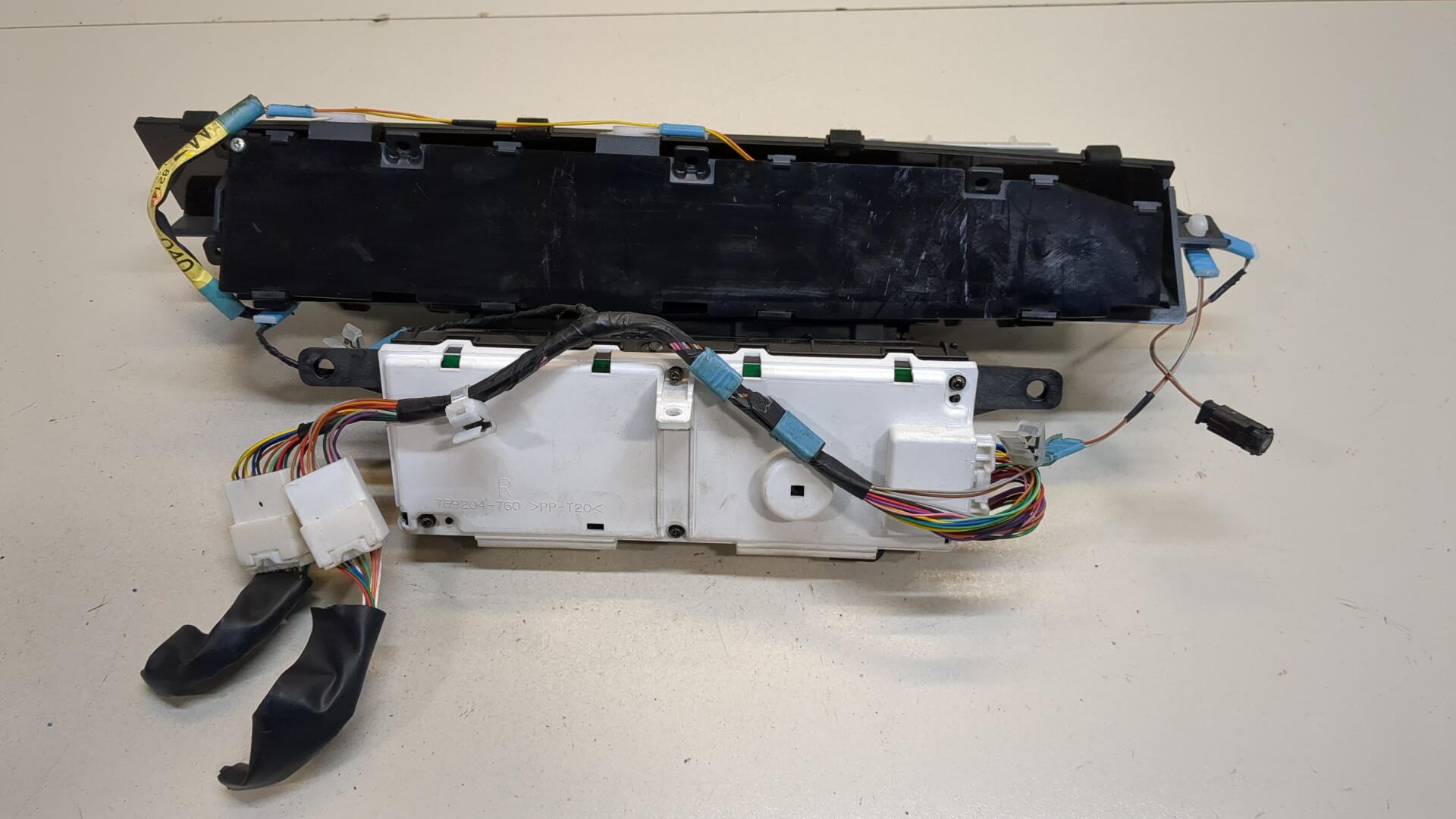 Панель приборов