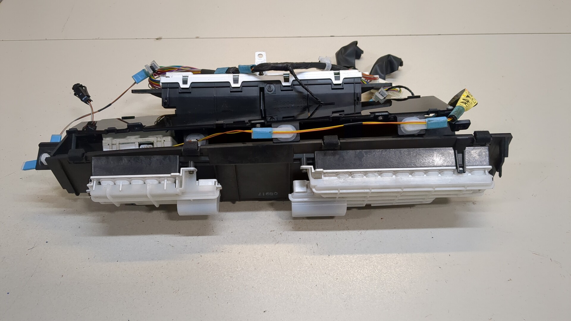 Панель приборов