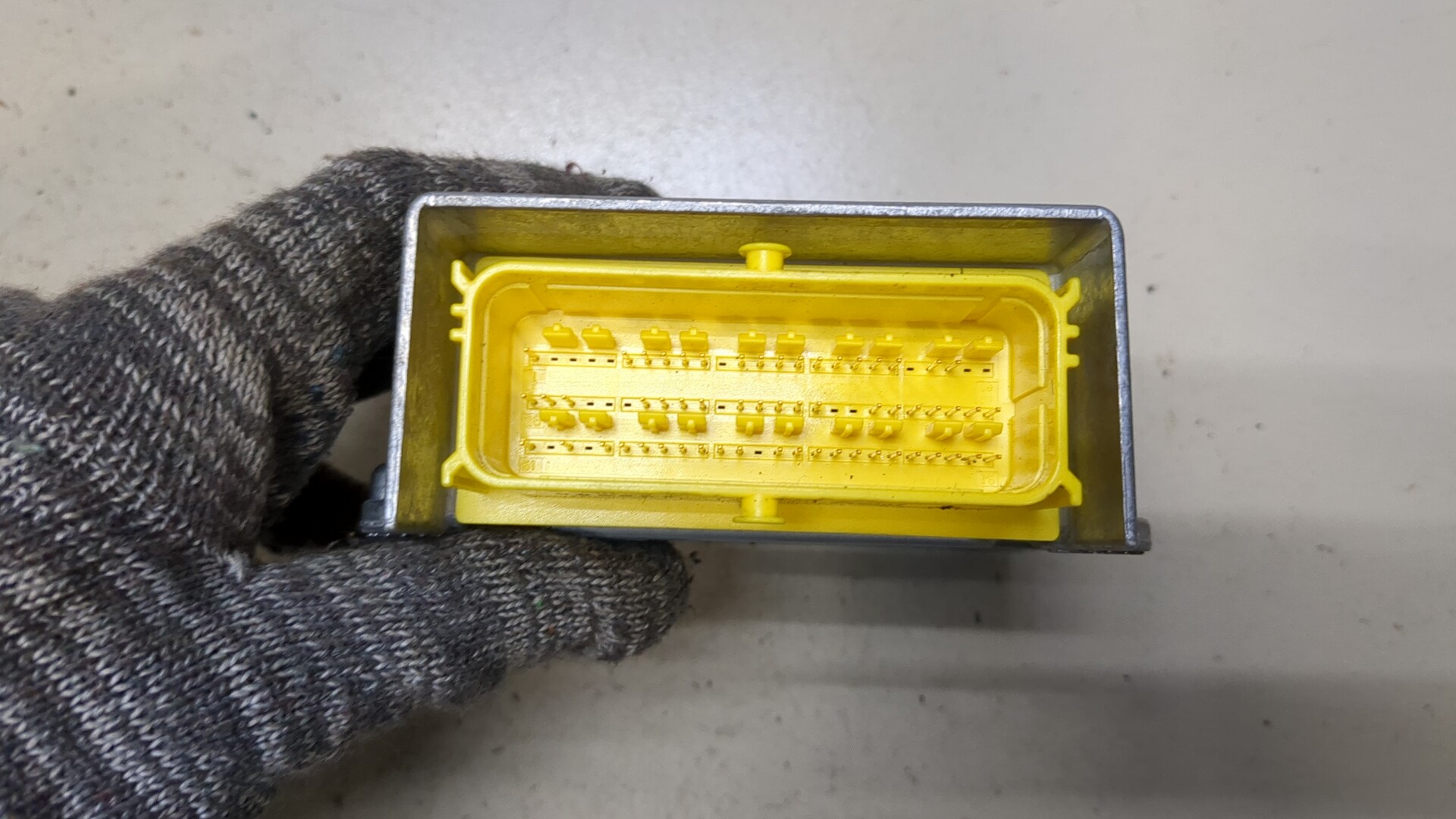 Блок управления подушек безопасности (AIR BAG)