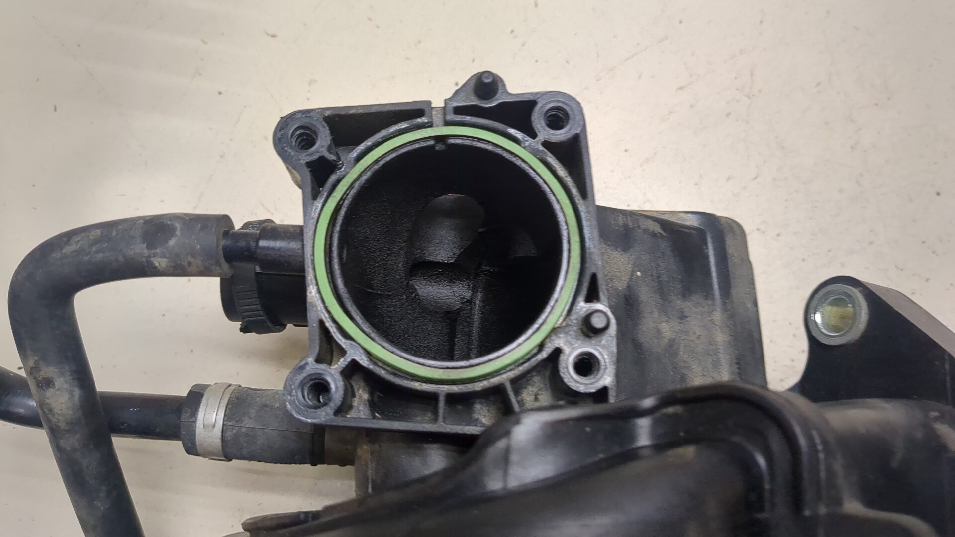 Коллектор впускной