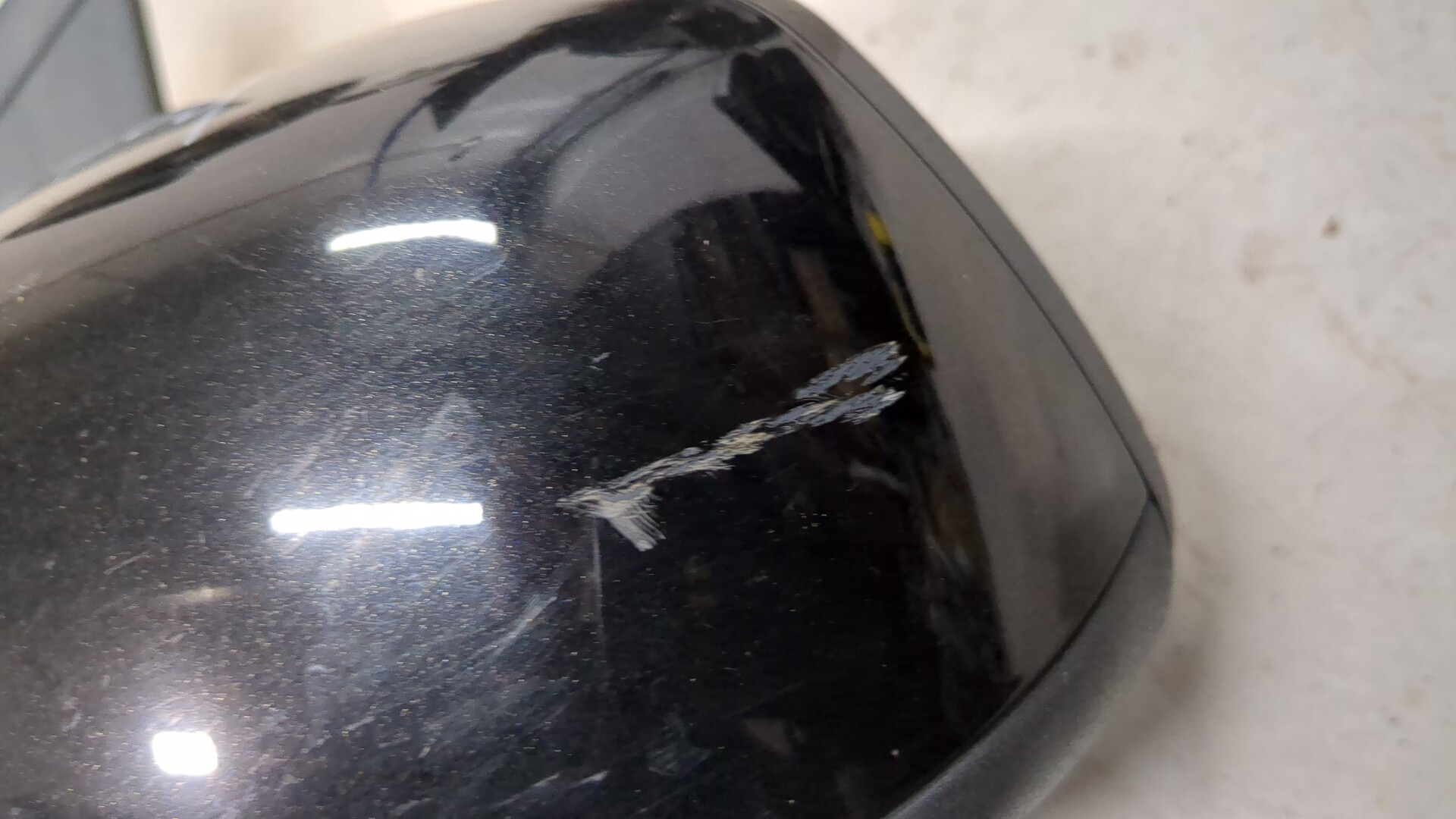 Зеркало левое электрическое