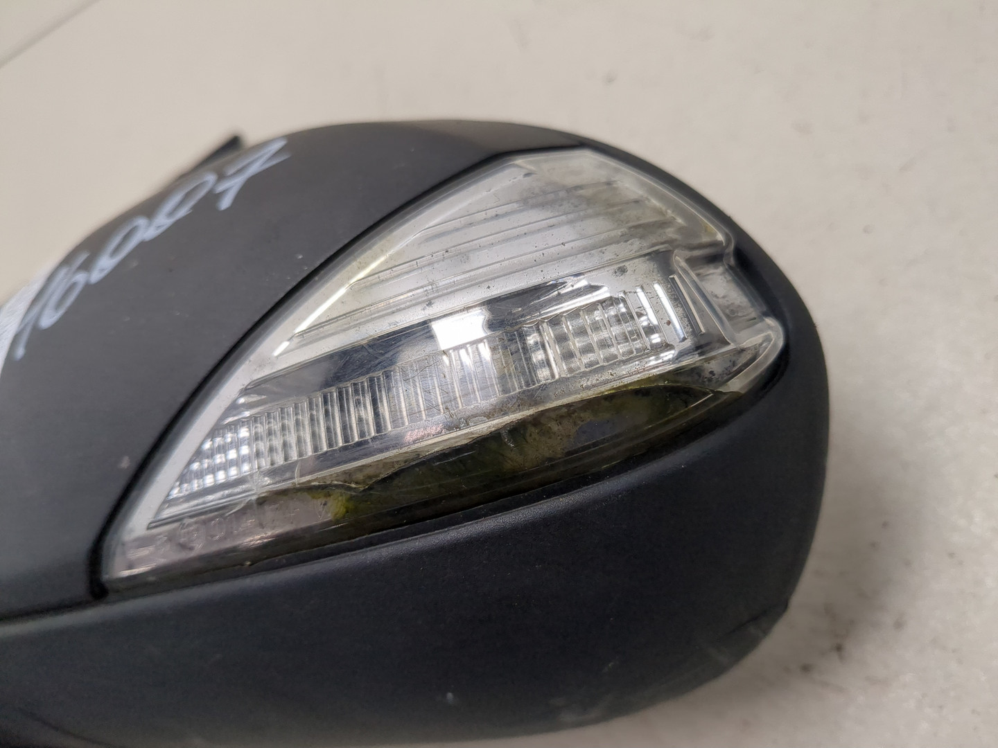 Зеркало левое электрическое