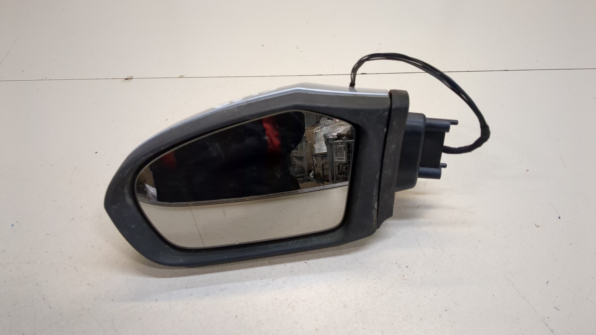 Зеркало левое электрическое