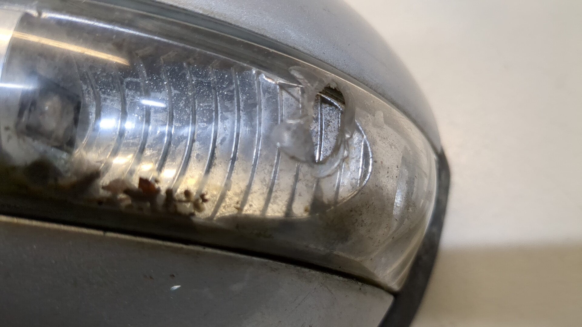 Зеркало левое электрическое