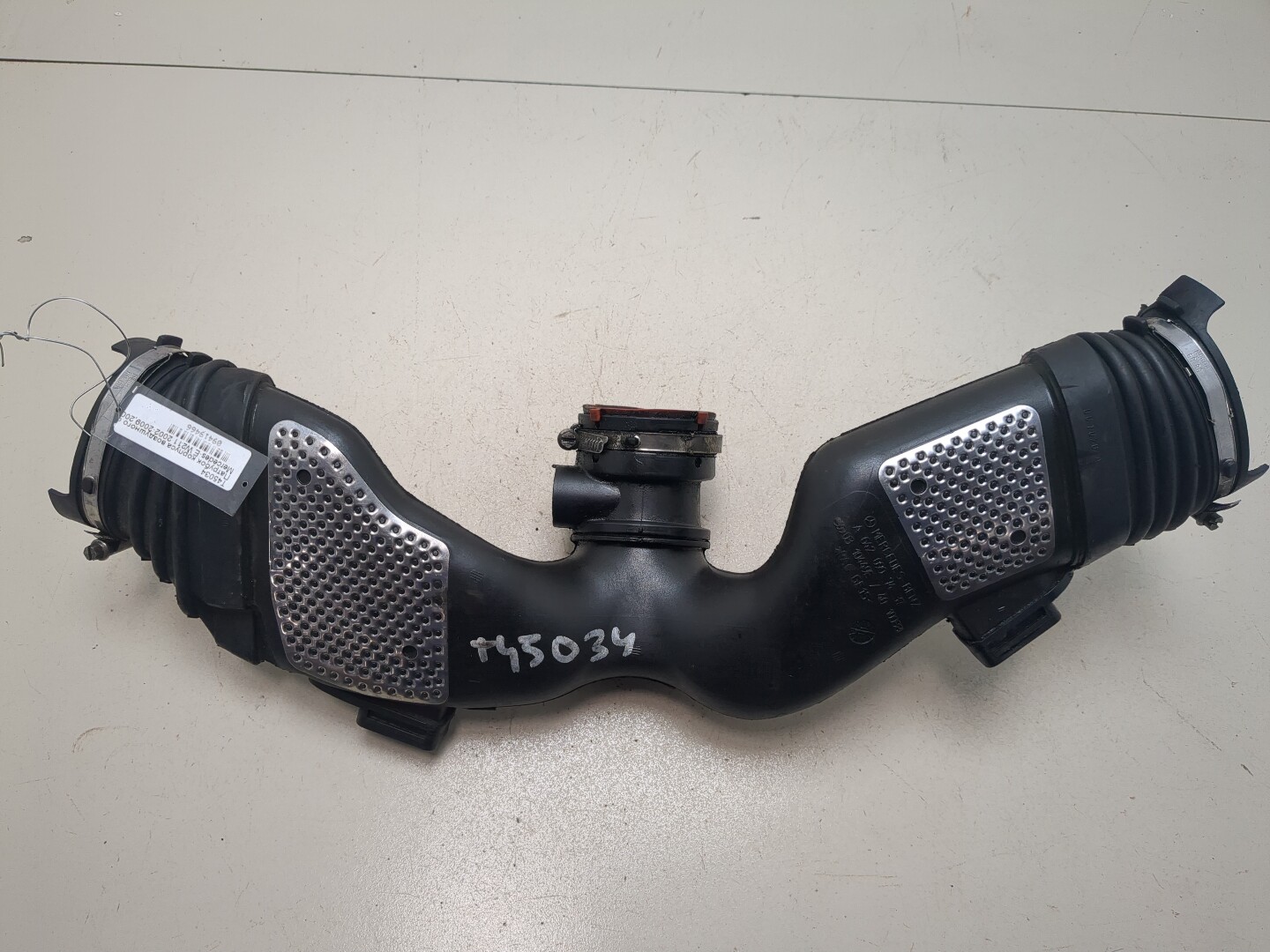 Патрубок воздушного фильтра