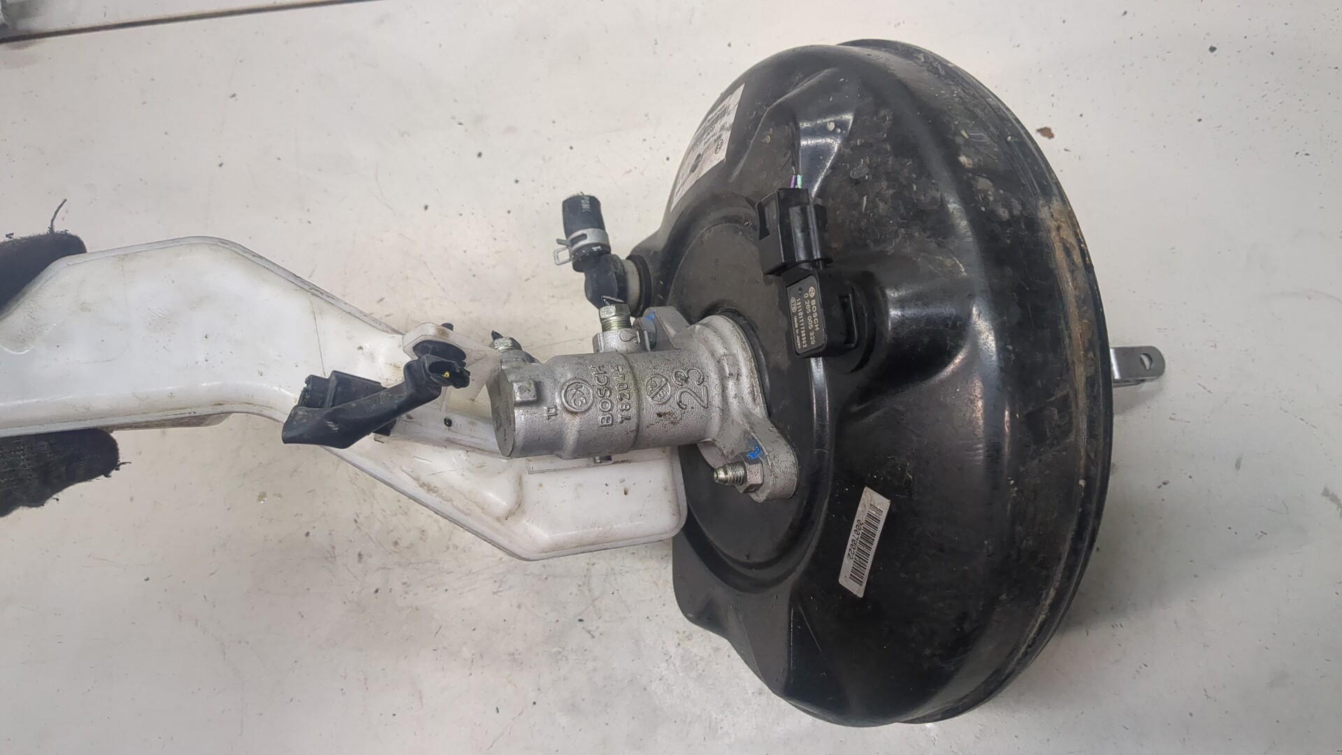 Цилиндр тормозной главный