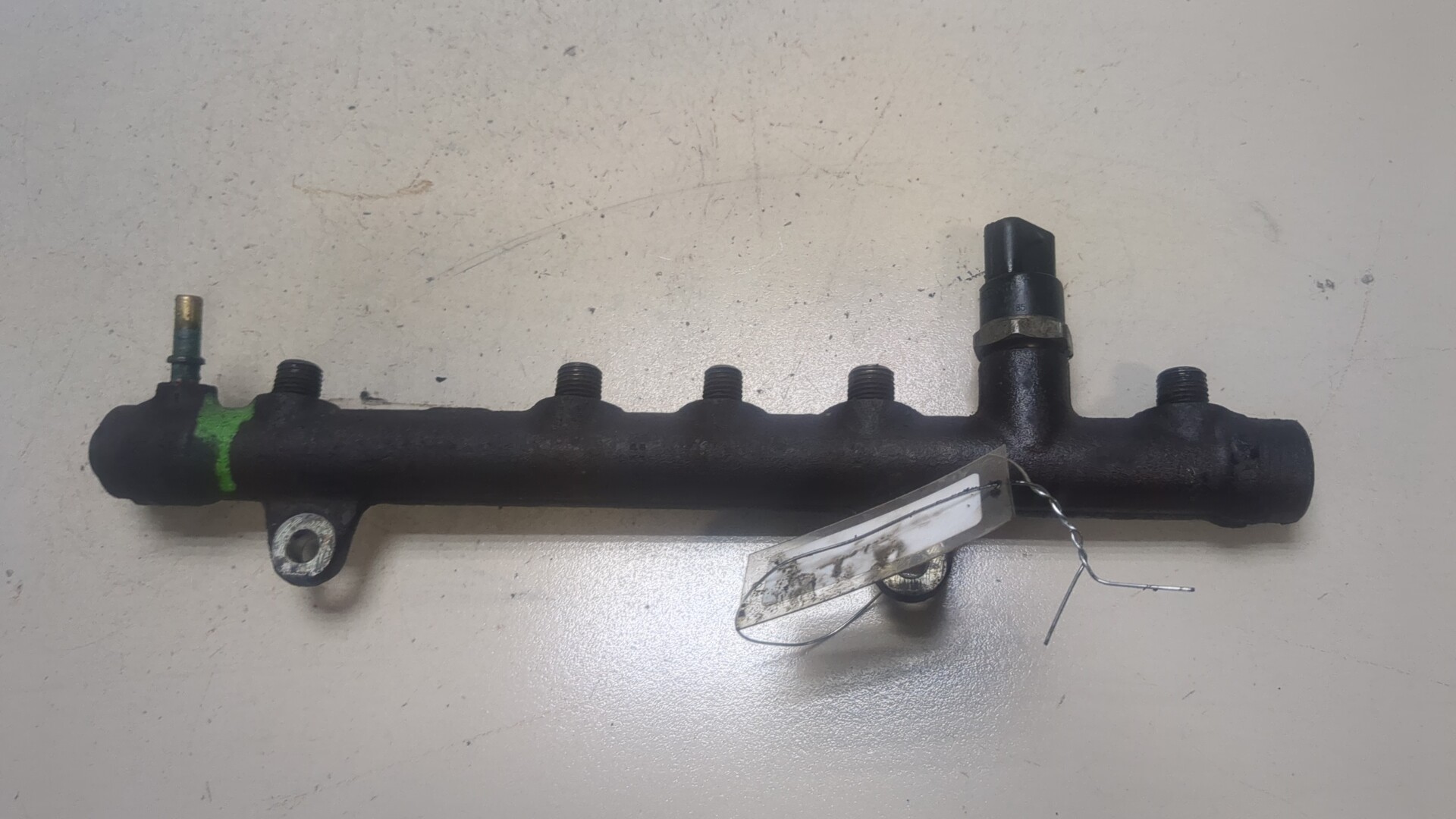 Рейка топливная (рампа)