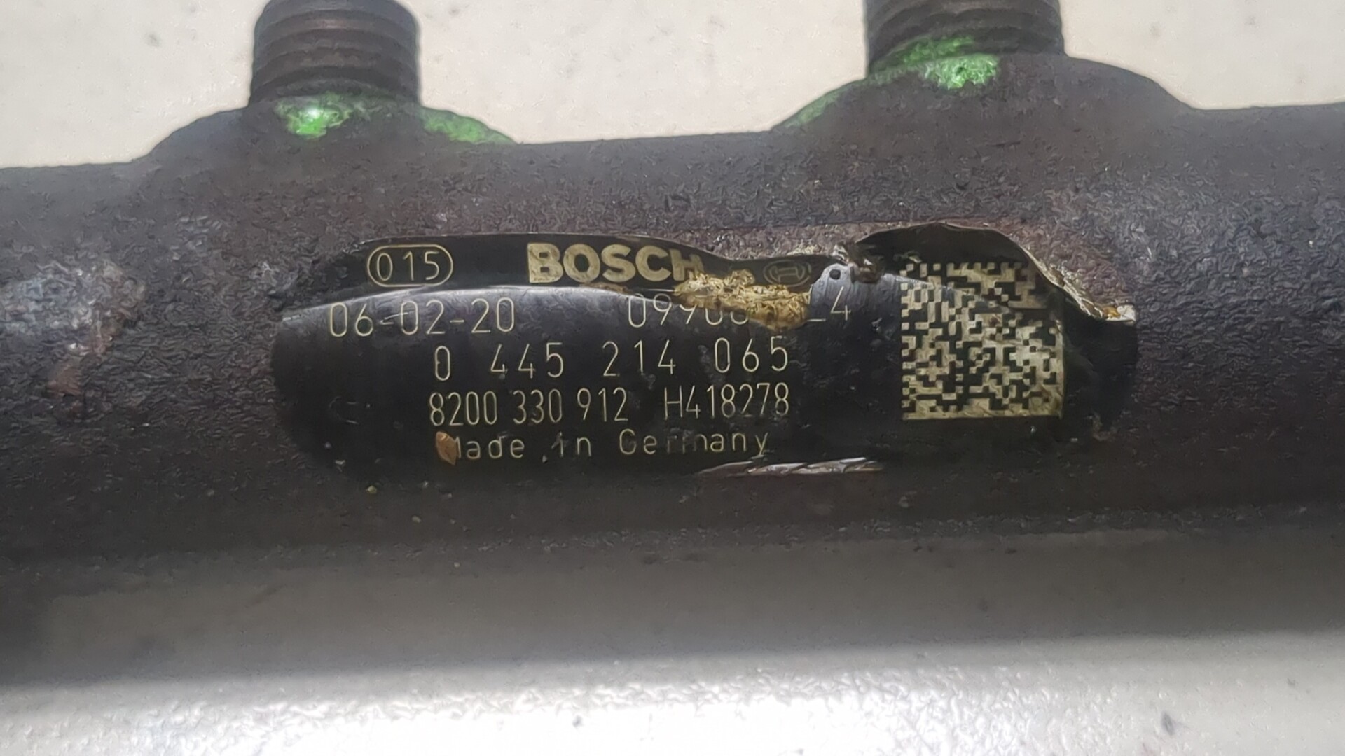 Рейка топливная (рампа)