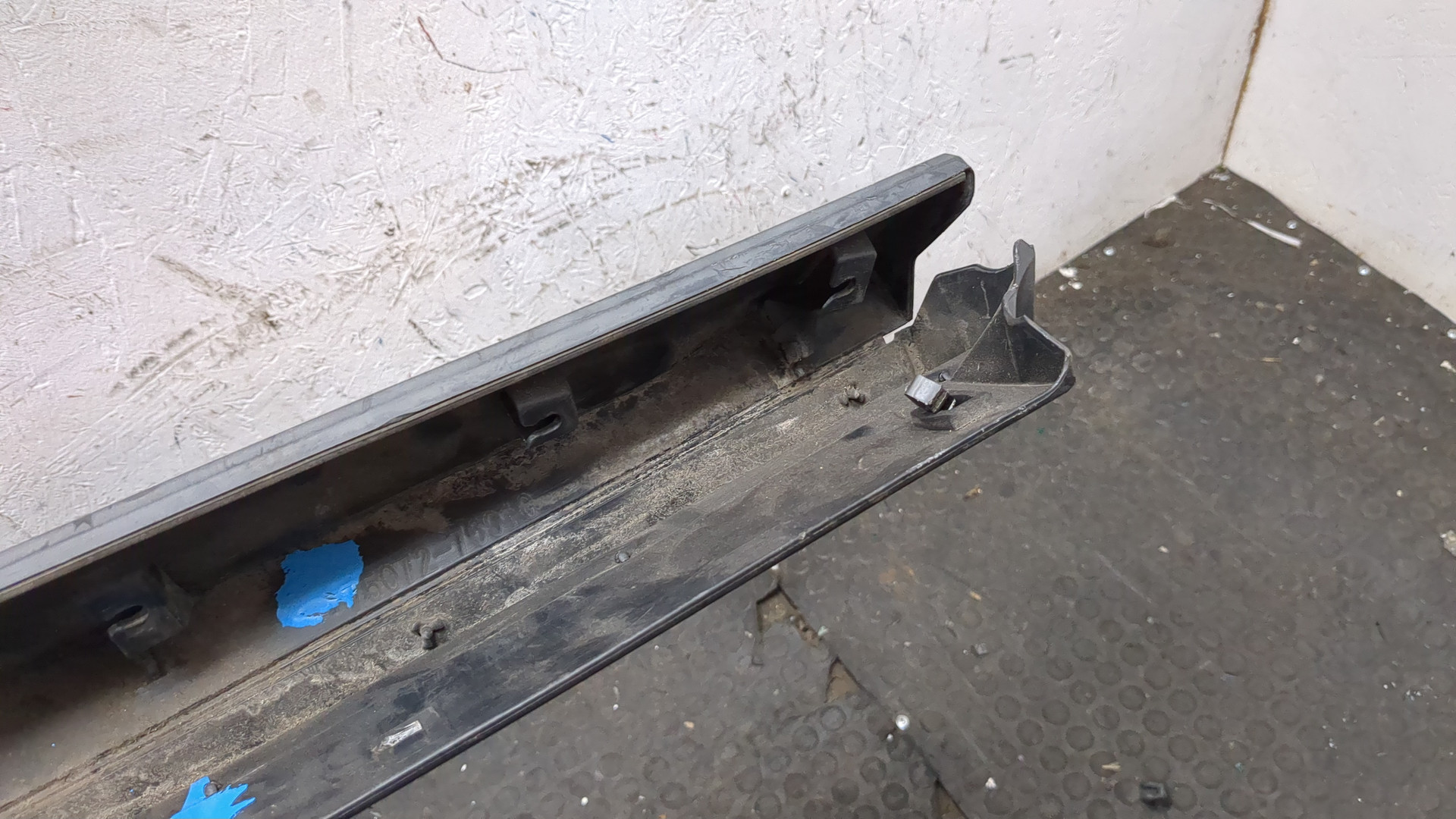 Молдинг двери