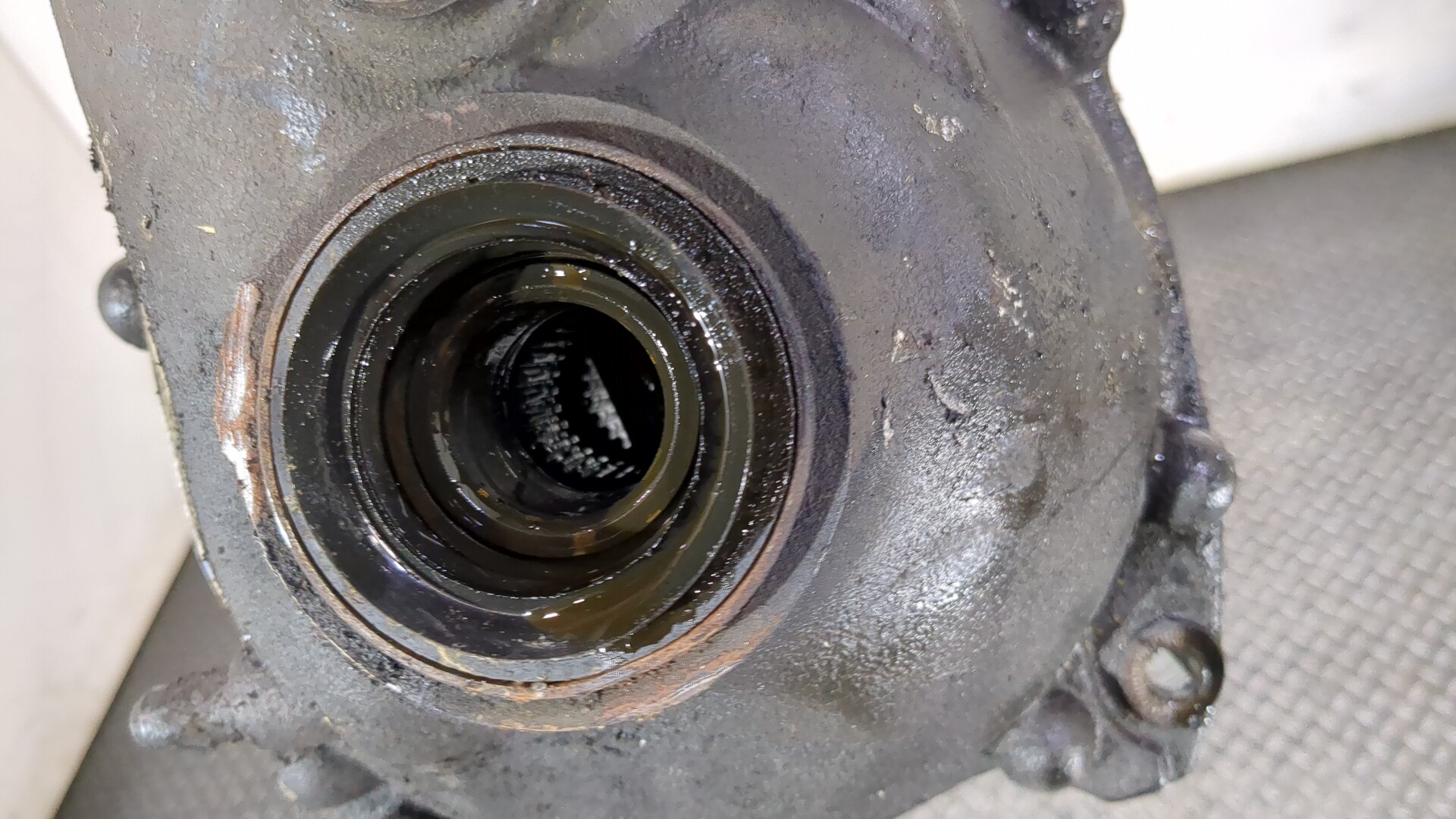 Редуктор переднего моста