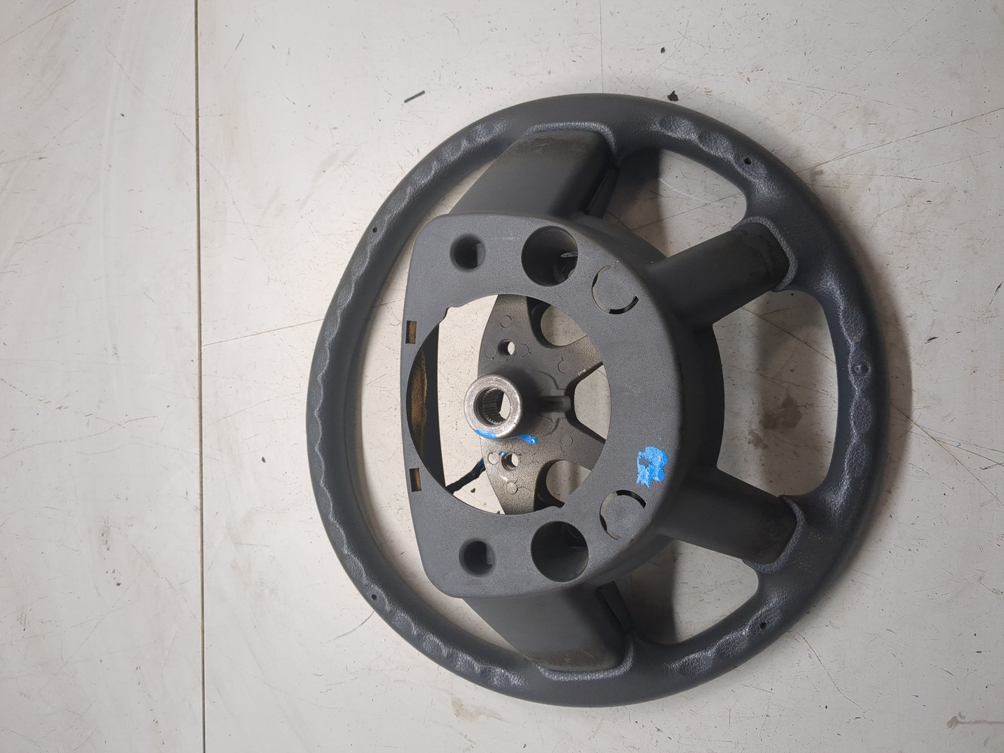 Рулевое колесо (руль)