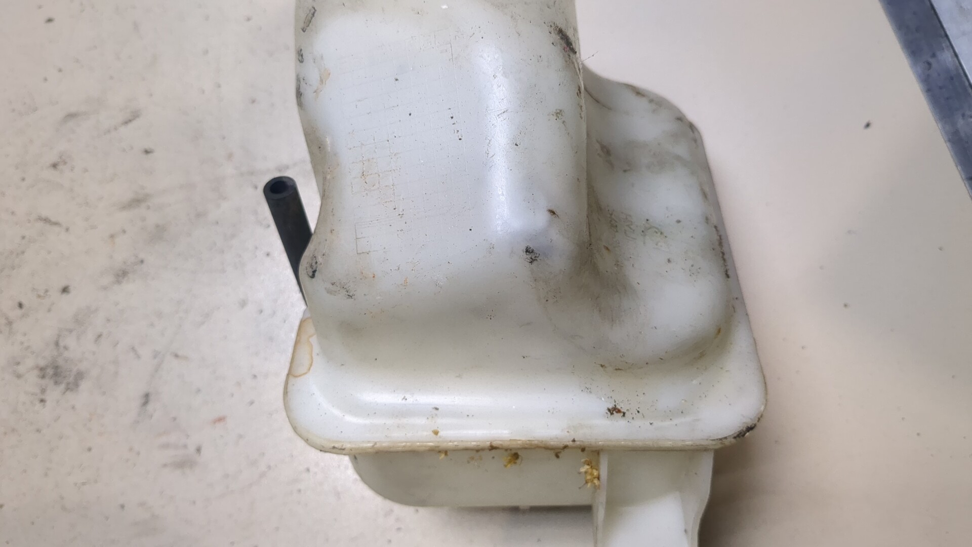 Бачок расширительный