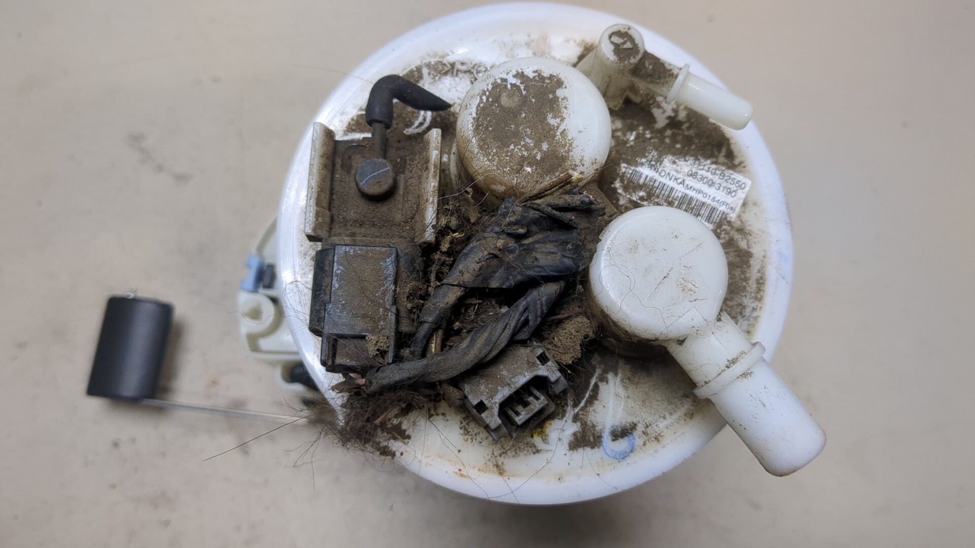 Насос топливный электрический