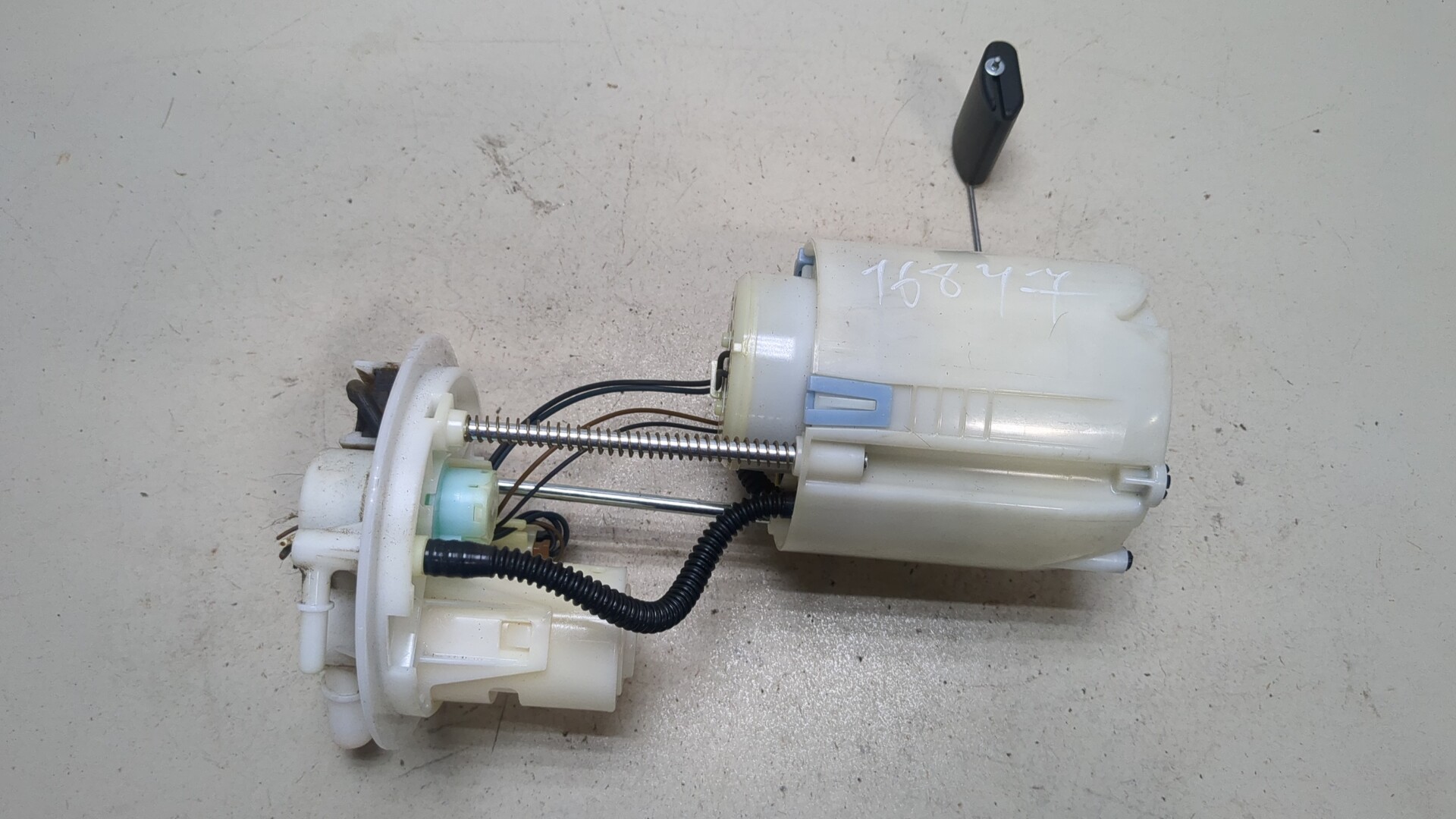 Насос топливный электрический