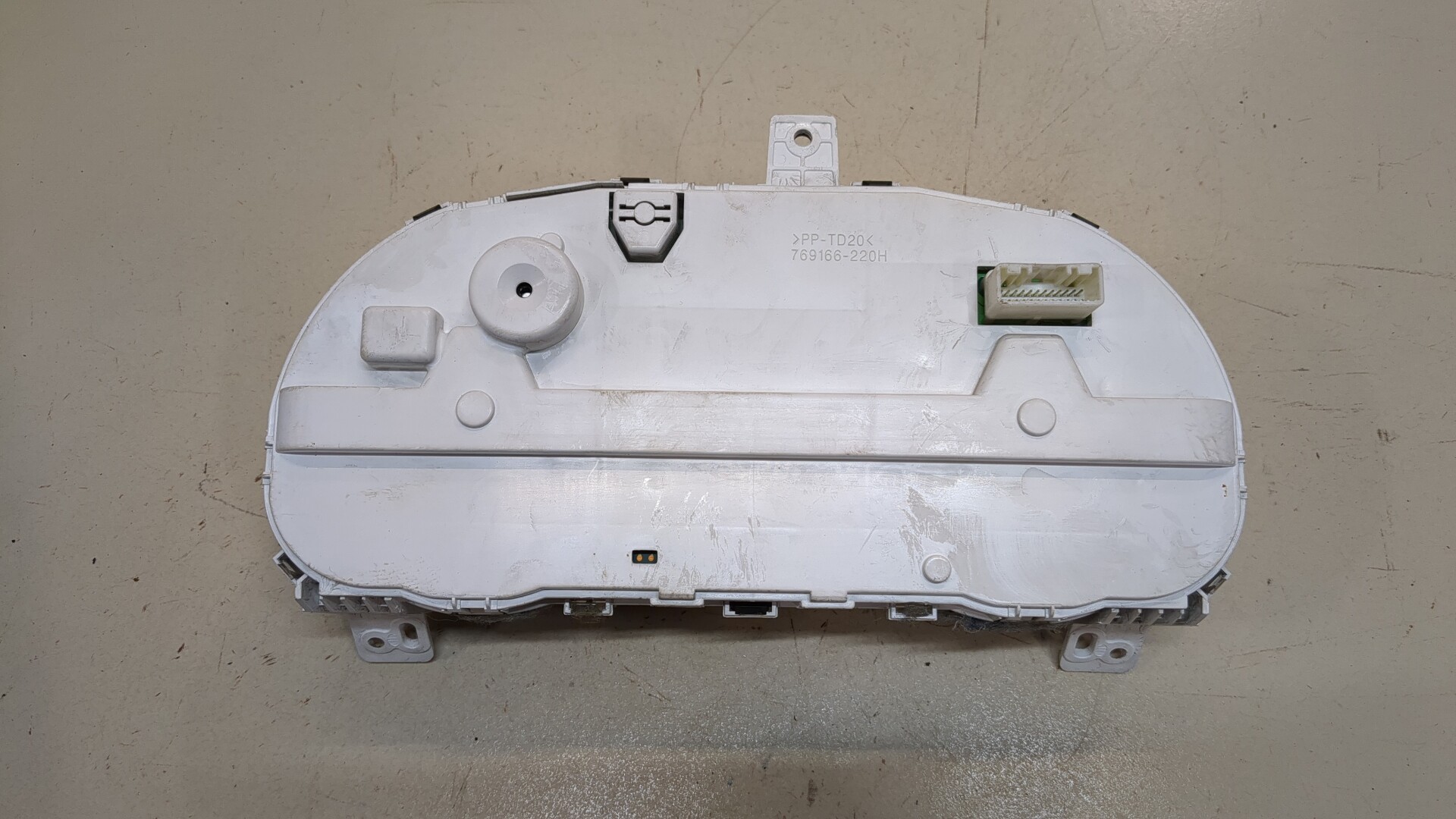 Панель приборов