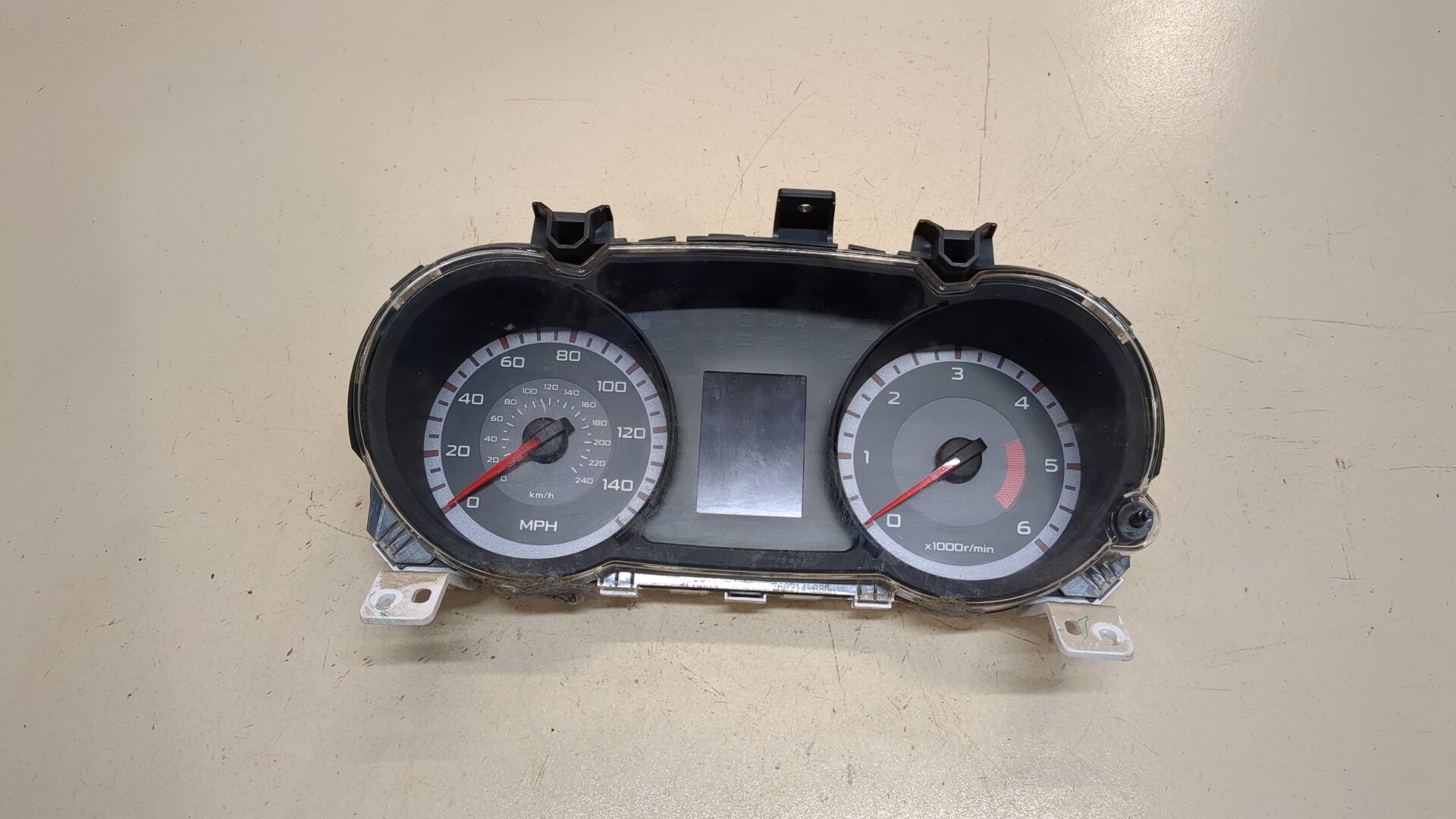 Панель приборов