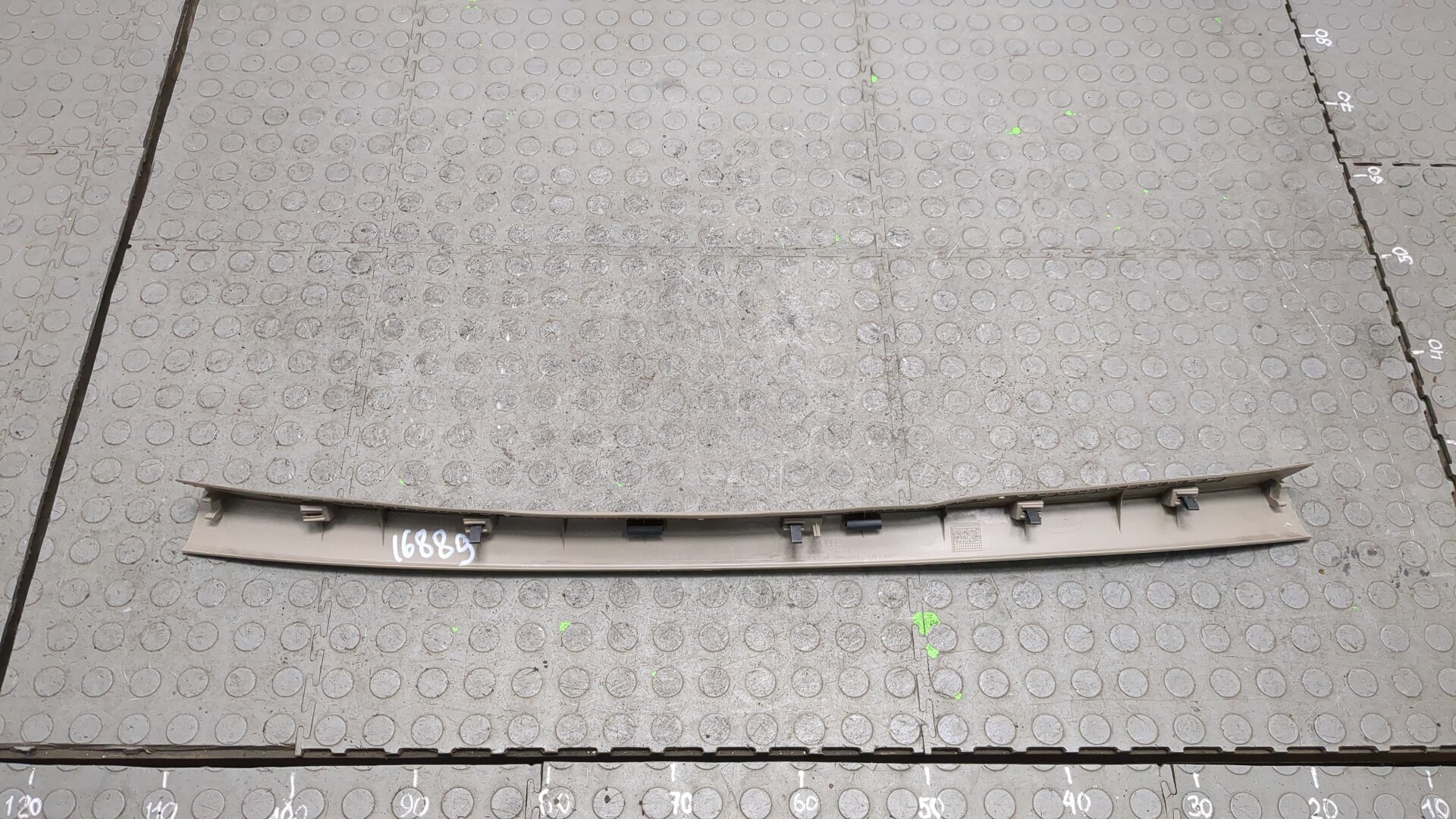 Обшивка багажника