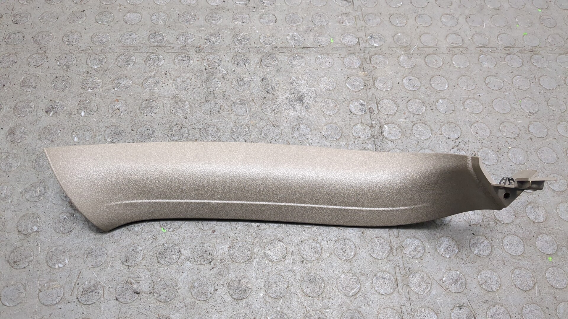 Обшивка багажника