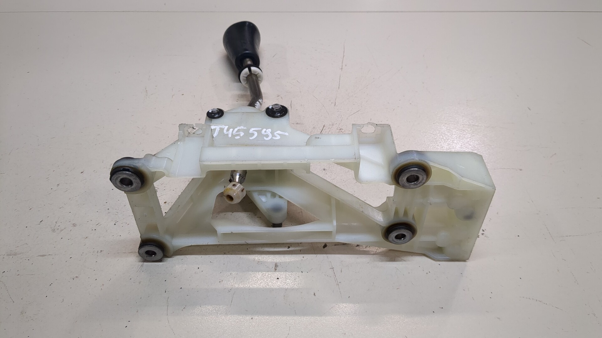 Кулиса МКПП / АКПП